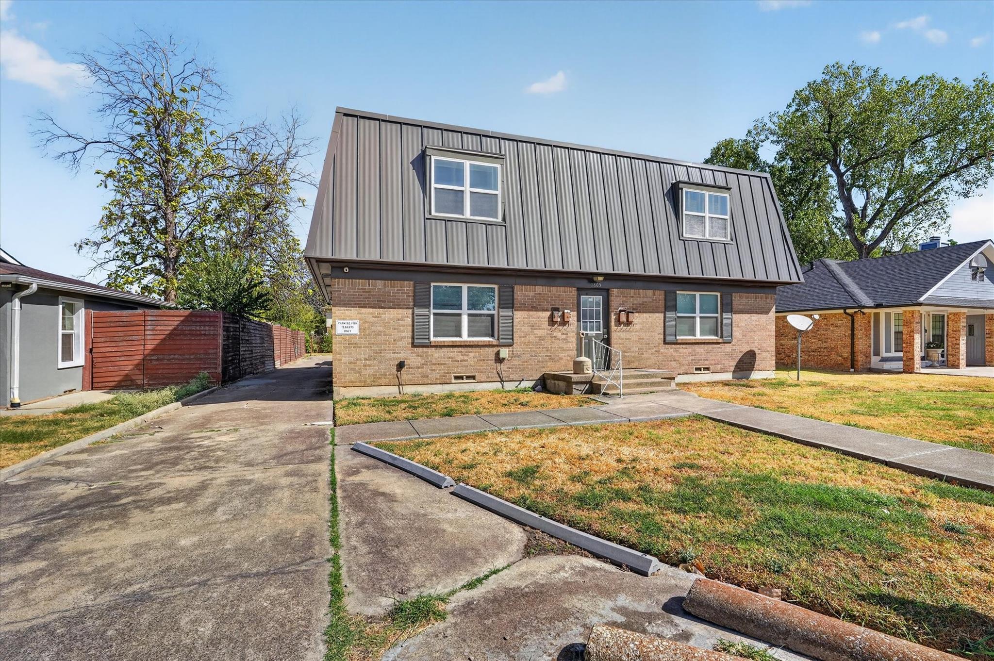 main property photo 28