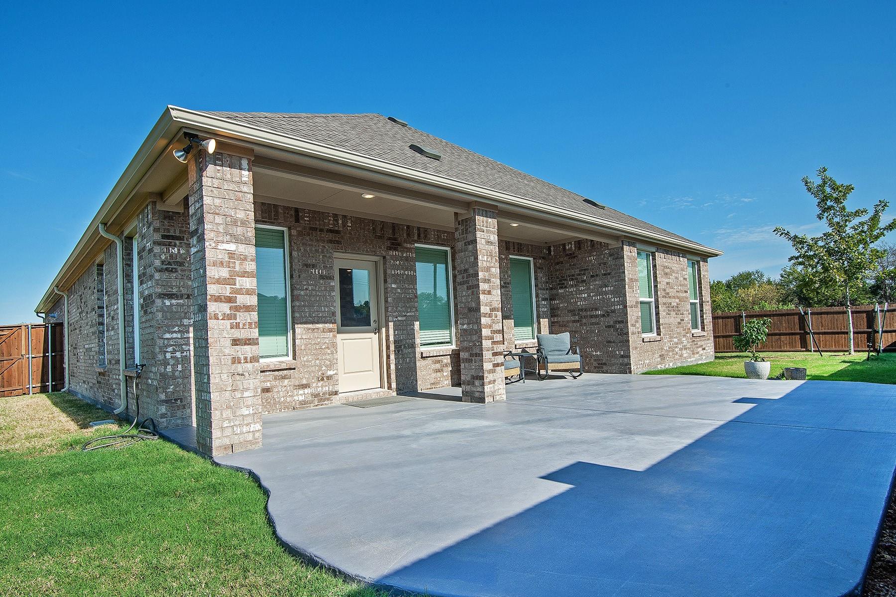 main property photo 4