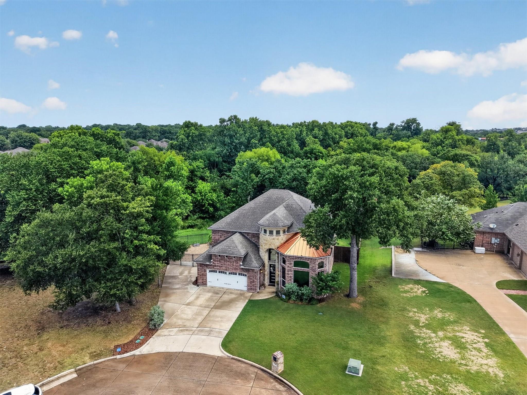 main property photo 35