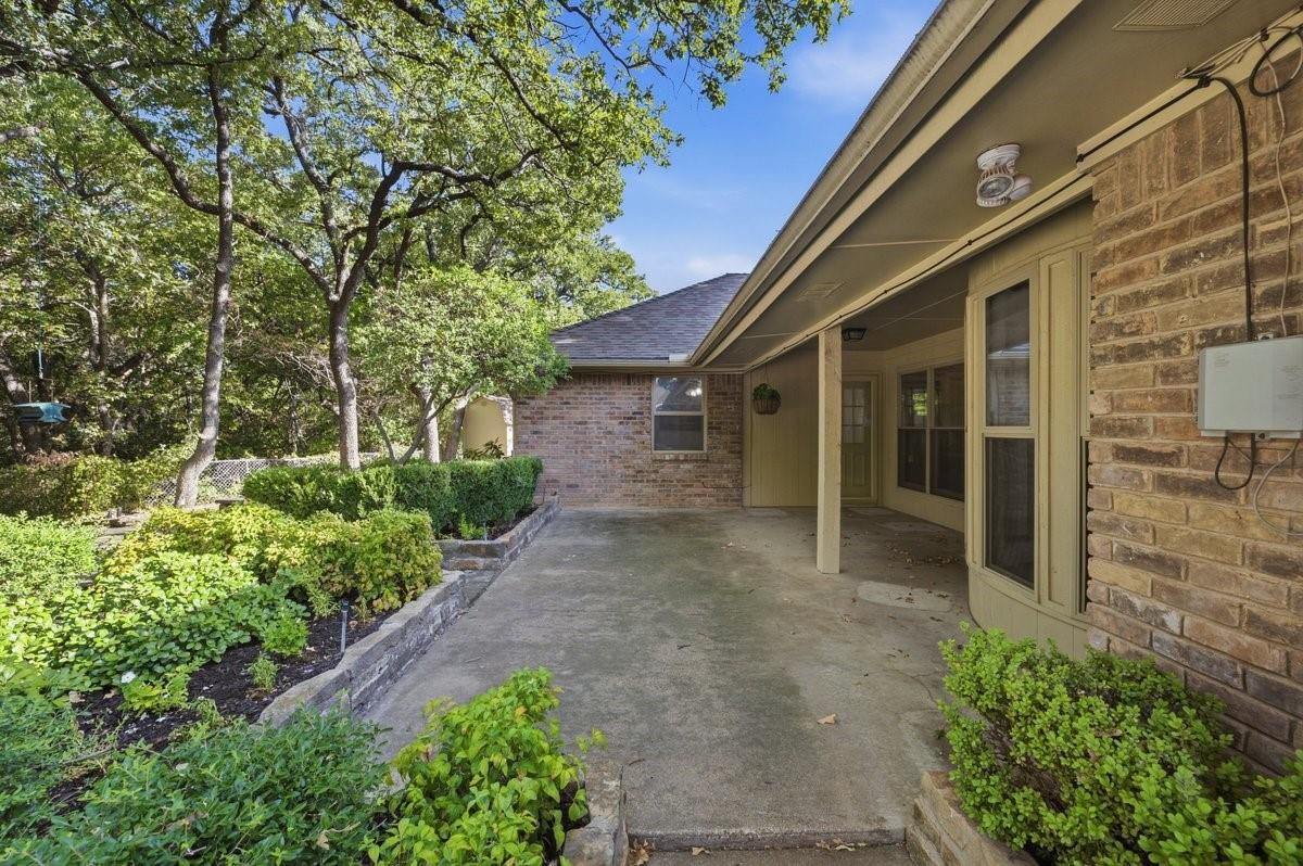 main property photo 31