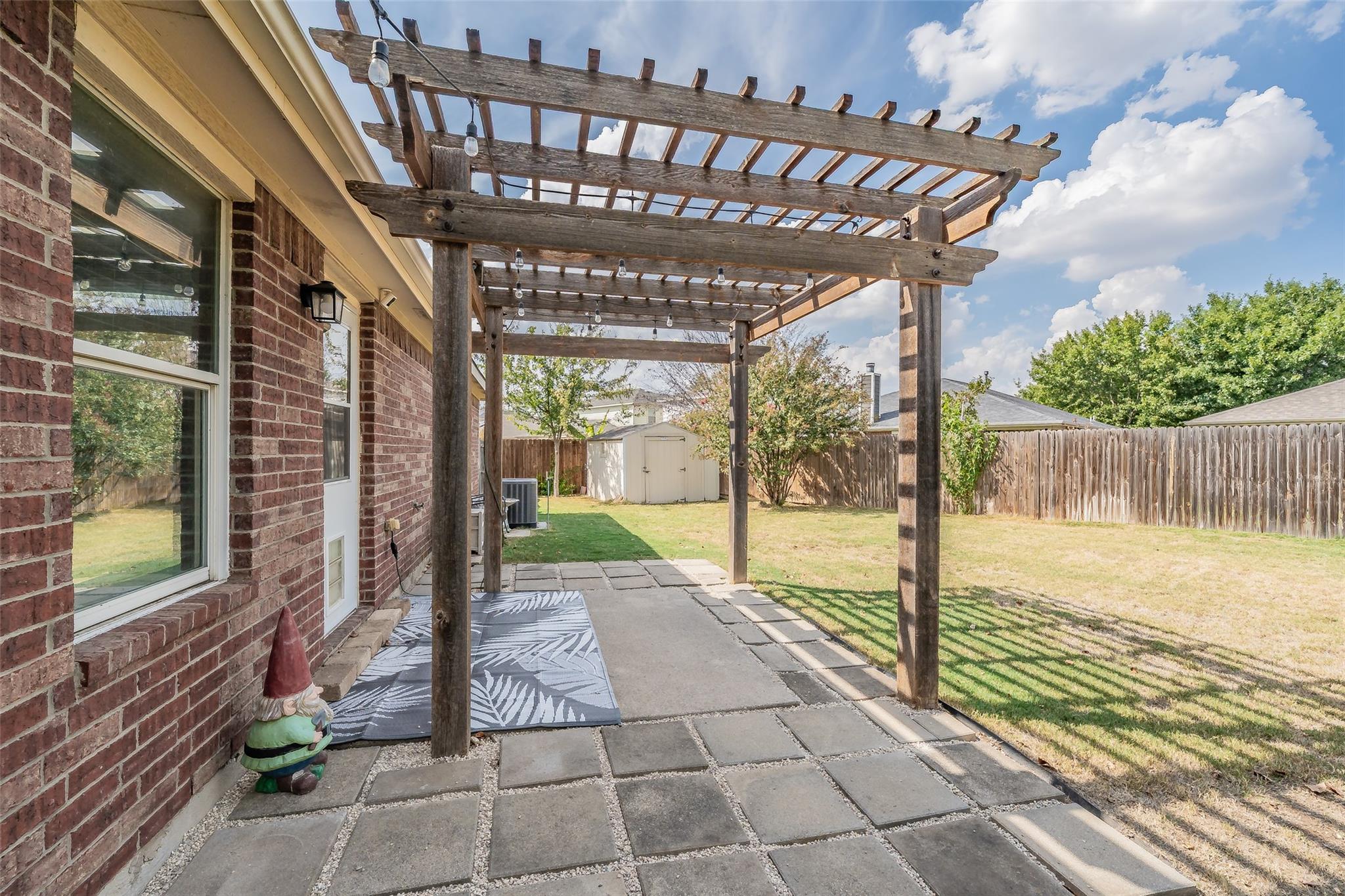 main property photo 20