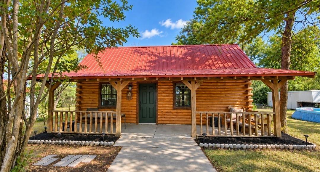 main property photo 14
