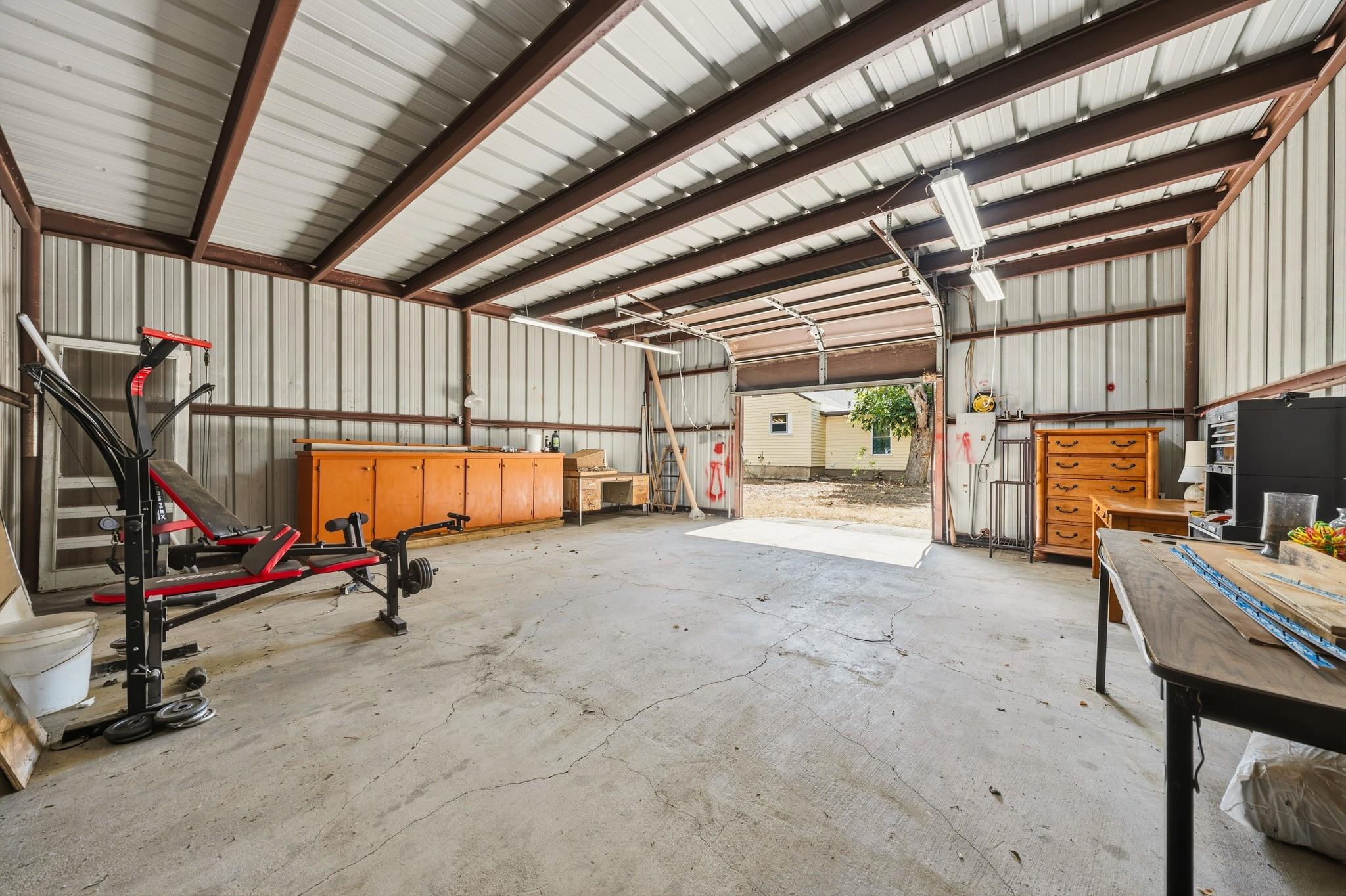 main property photo 26