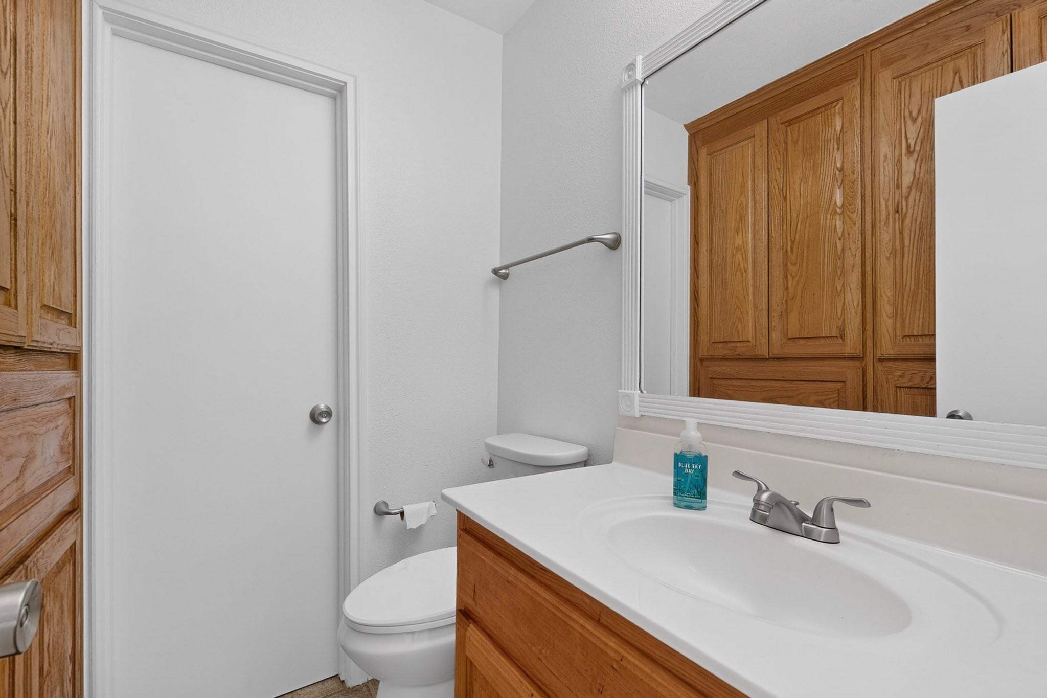 main property photo 12