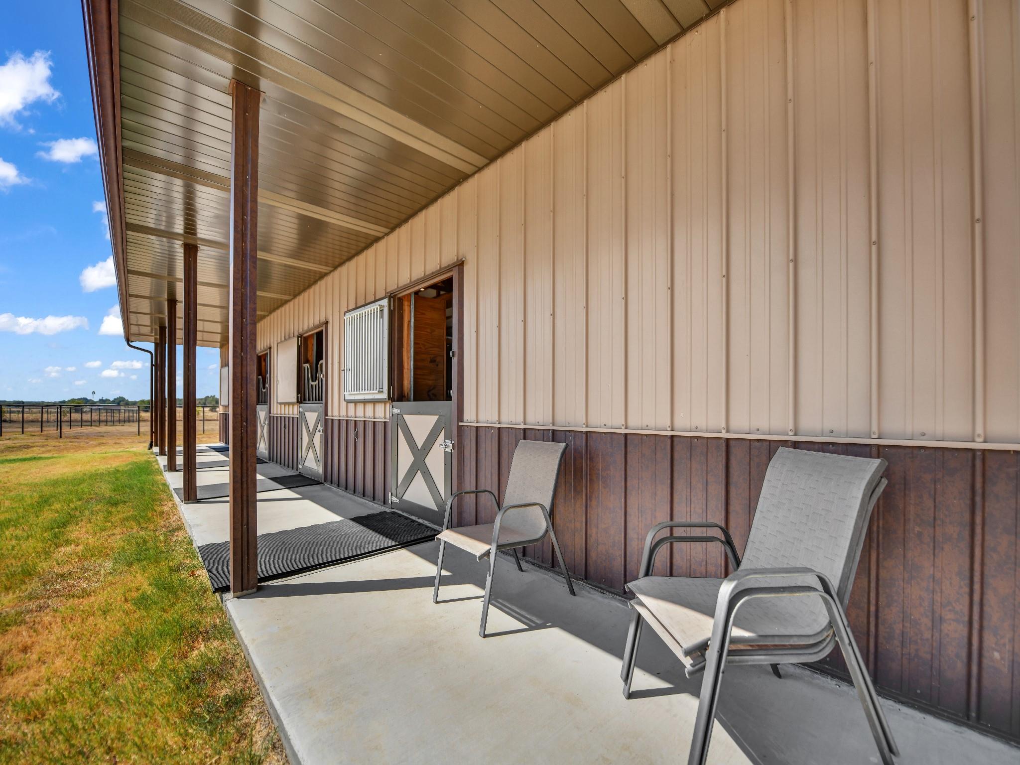 main property photo 29