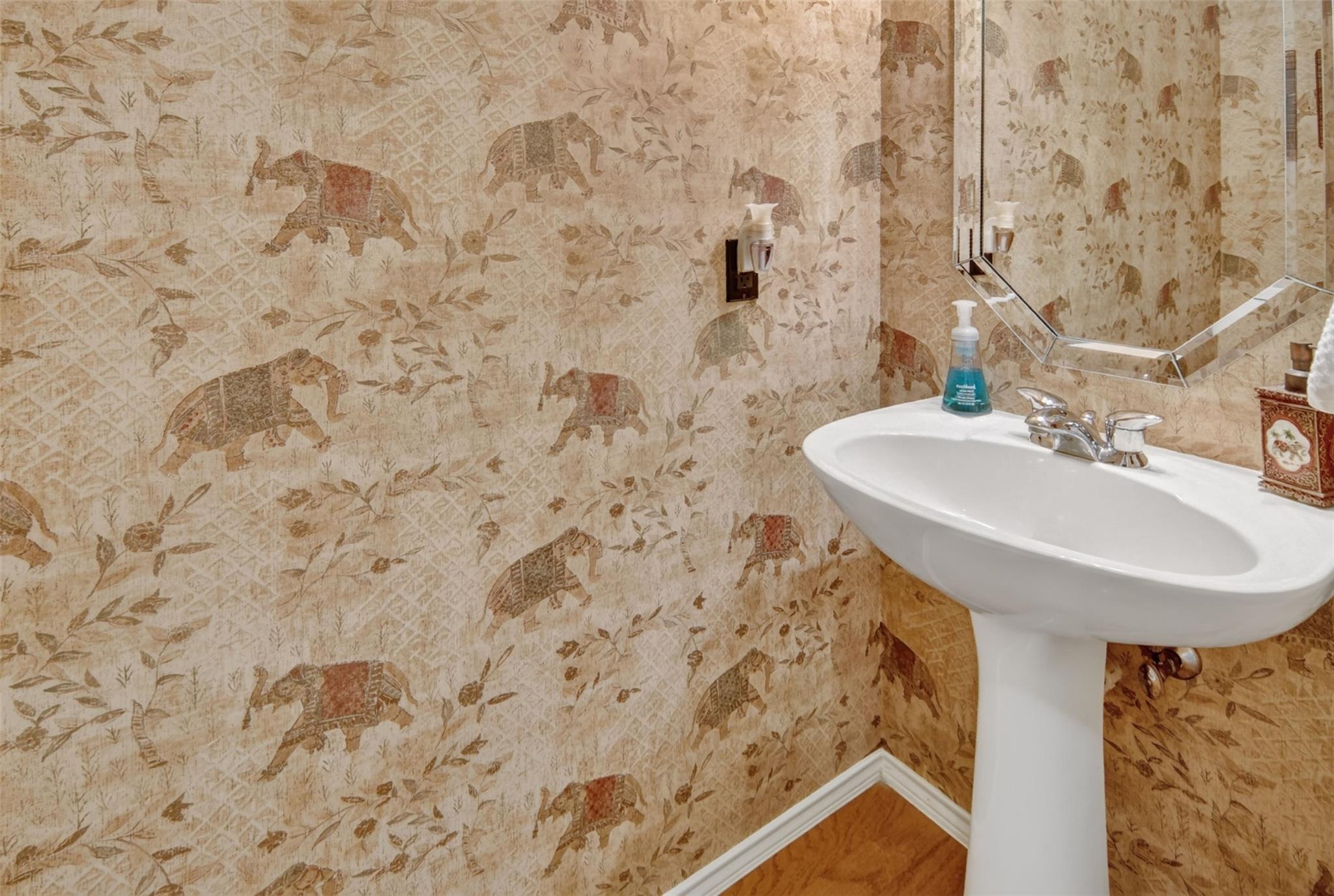 main property photo 17