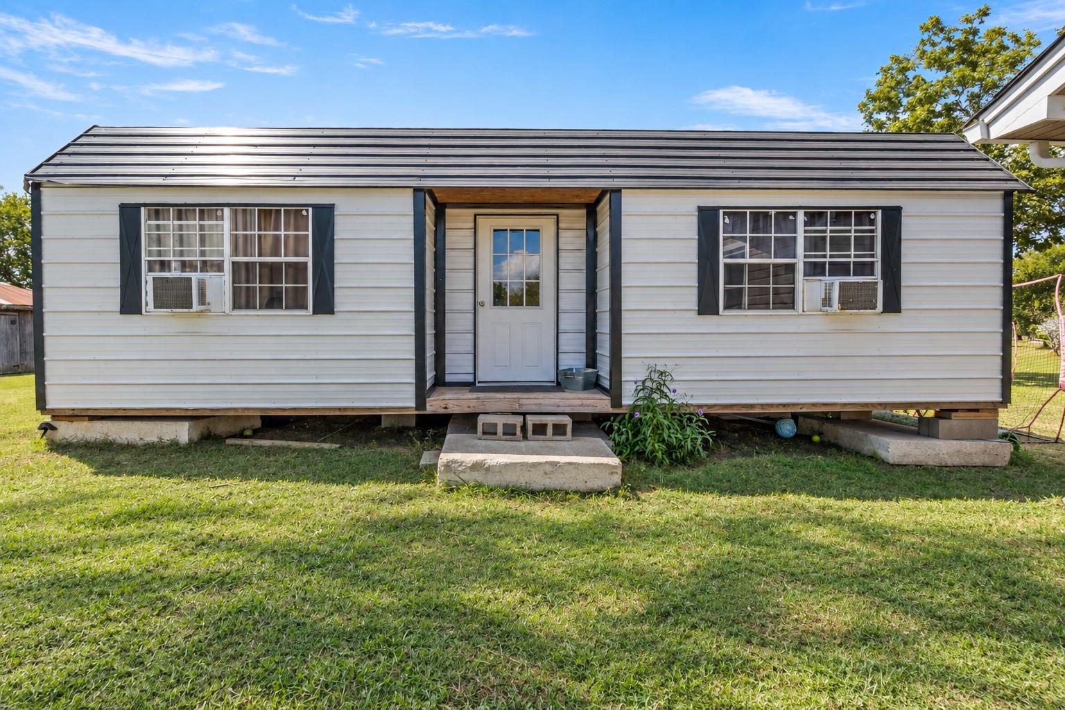 main property photo 19