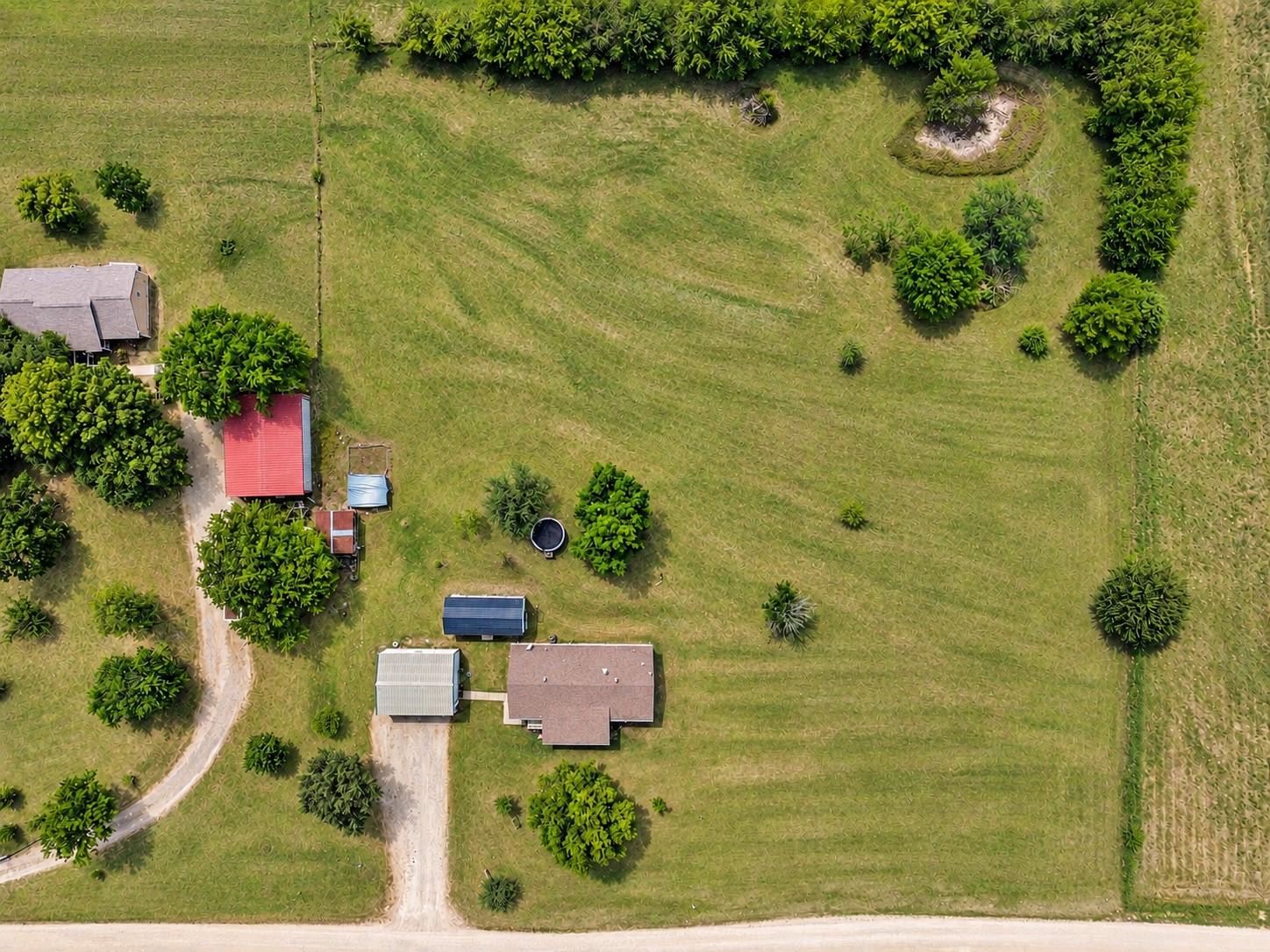 main property photo 25