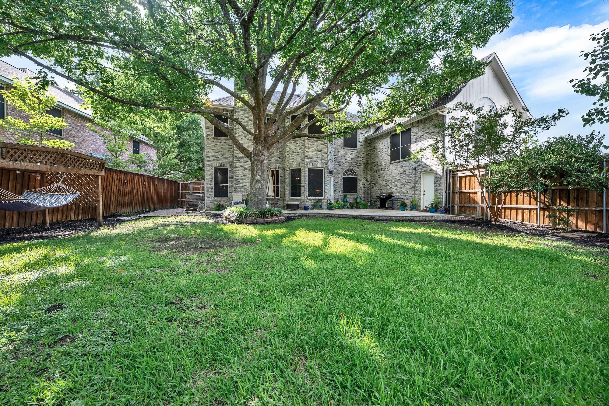 main property photo 31
