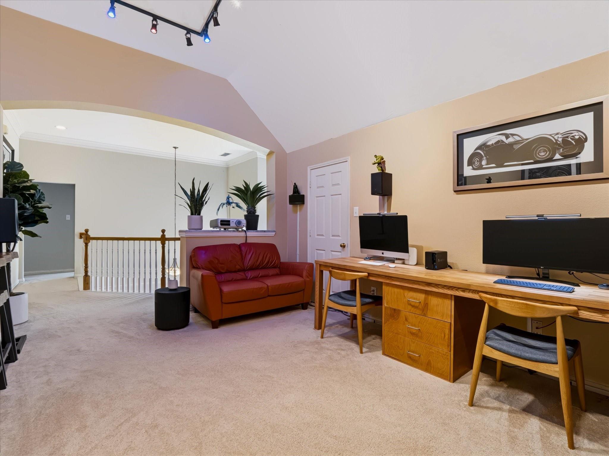 main property photo 22