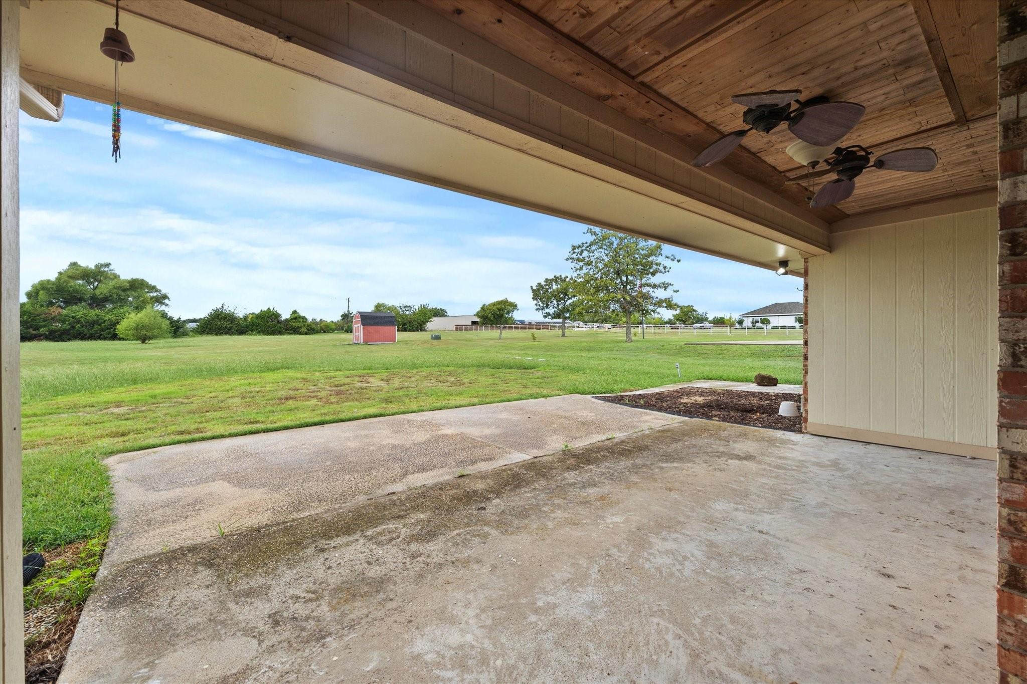 main property photo 10