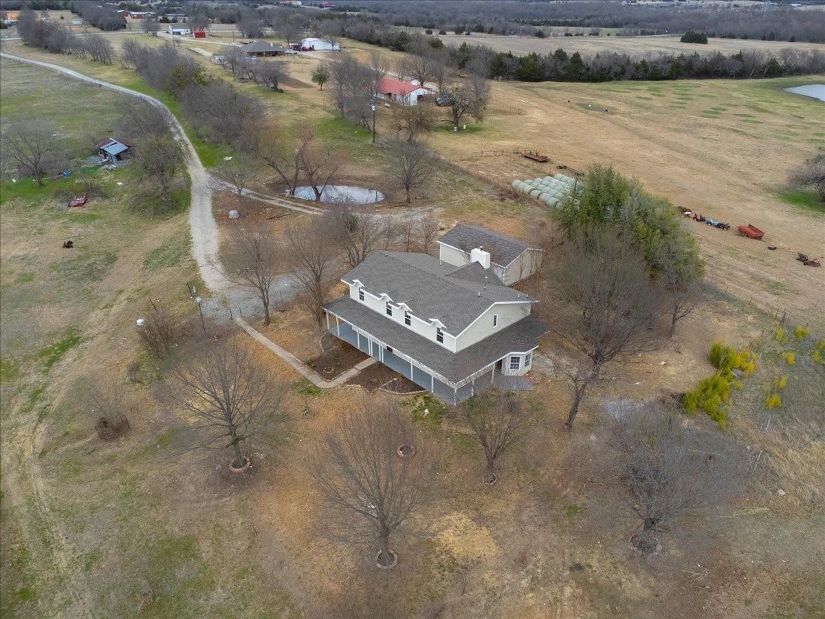 main property photo 39