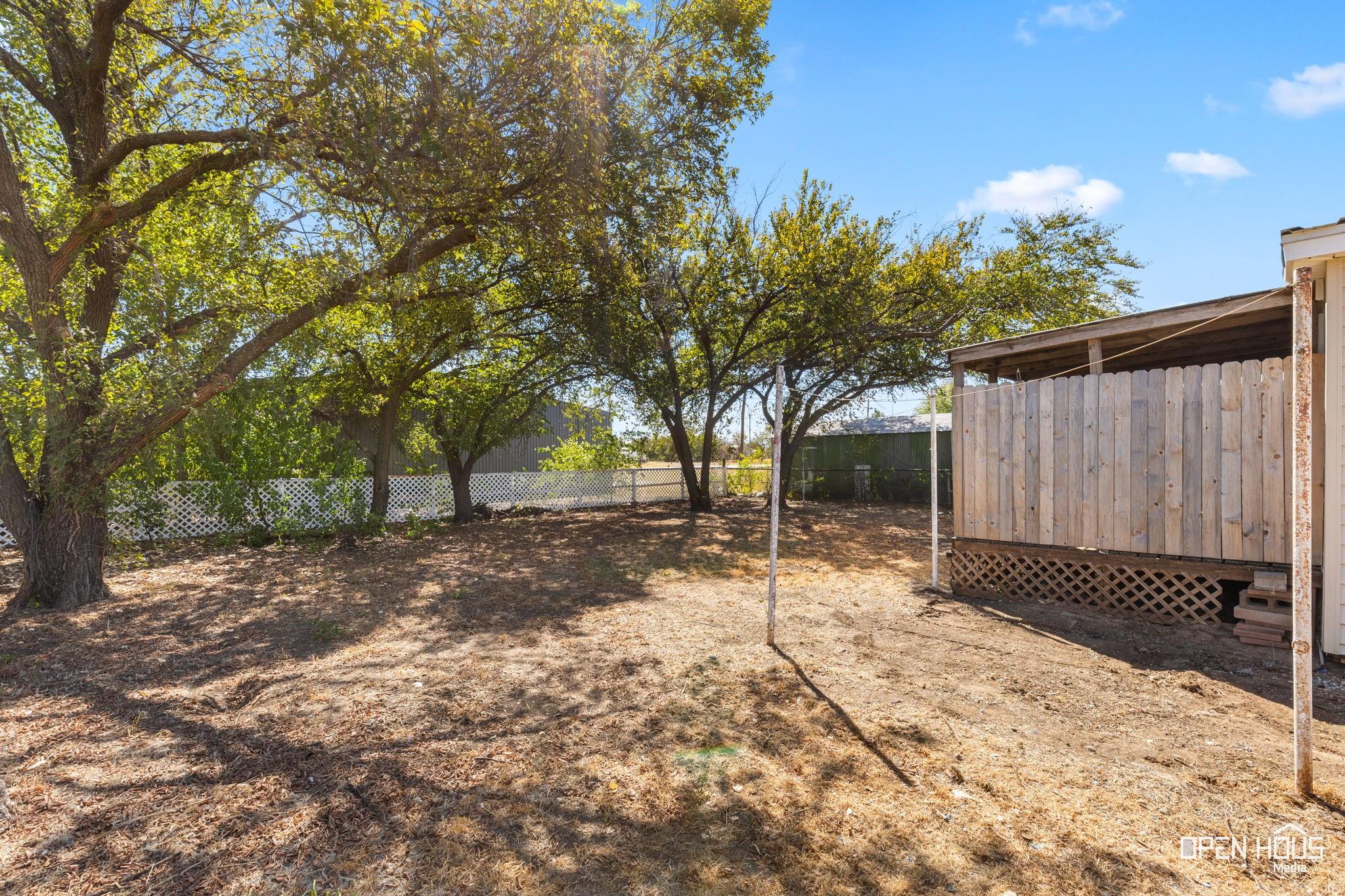 main property photo 26