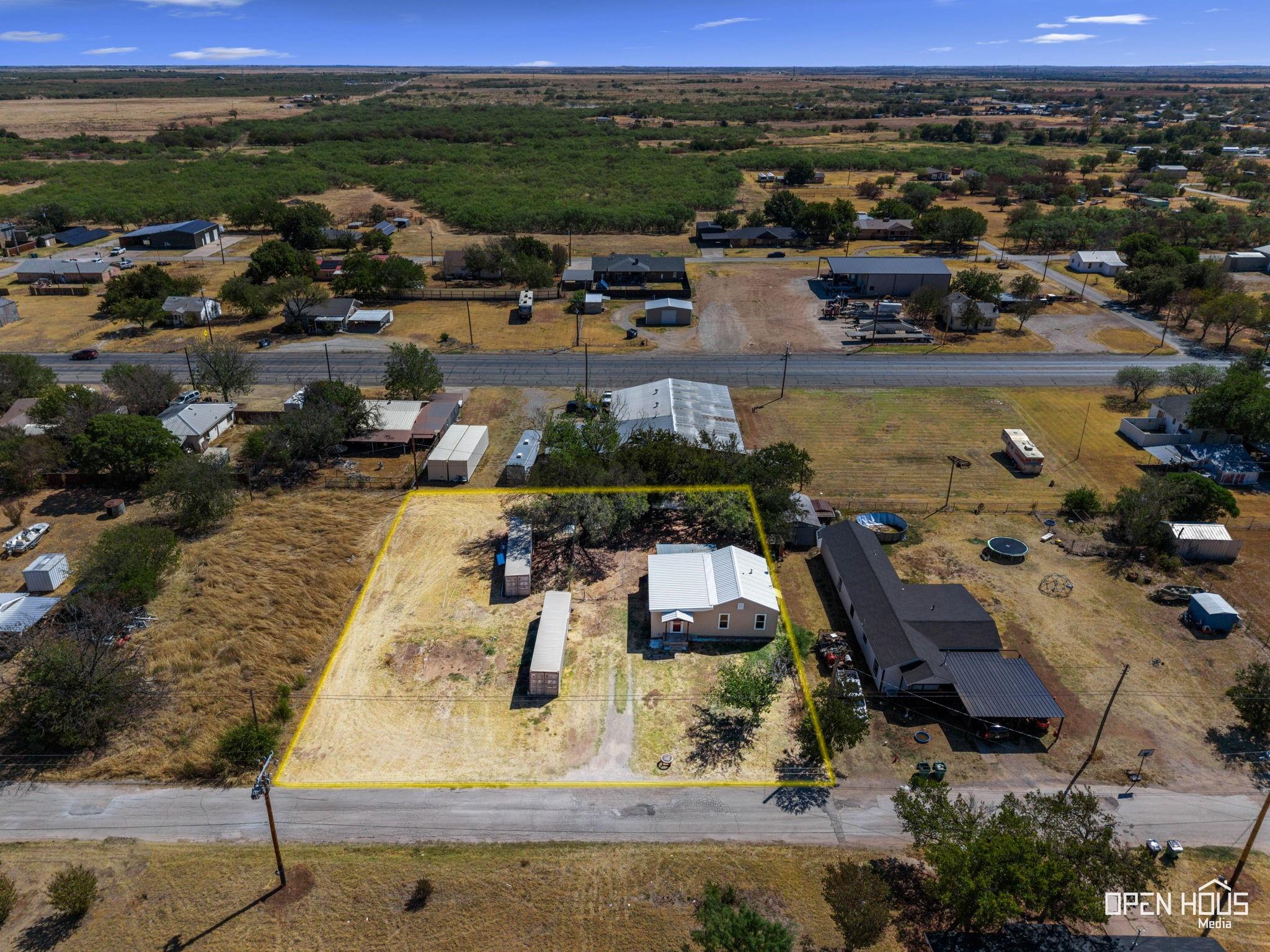main property photo 36