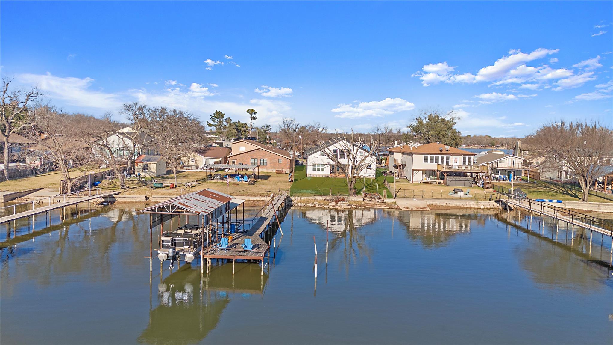 main property photo 35