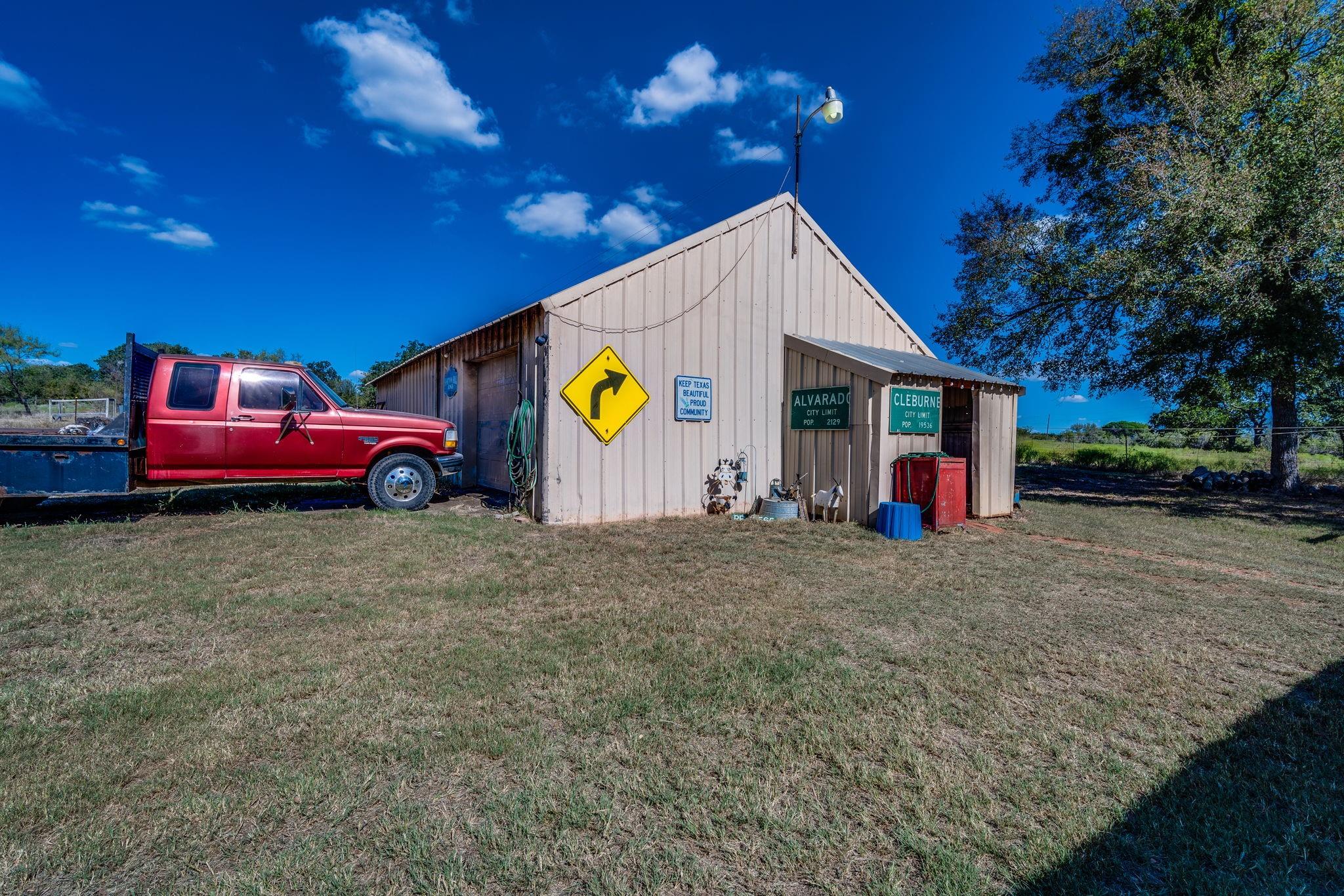 main property photo 14
