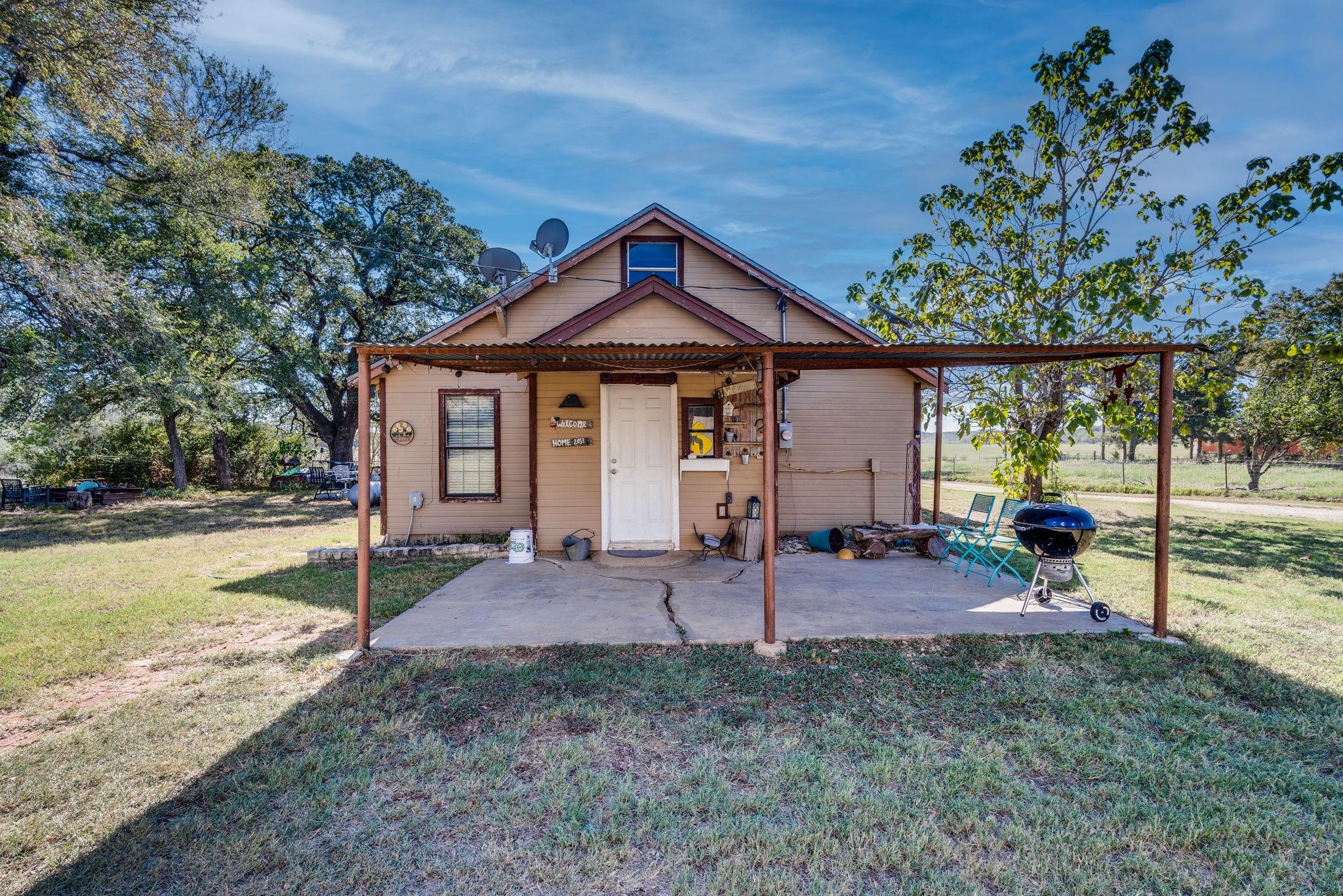 main property photo 15