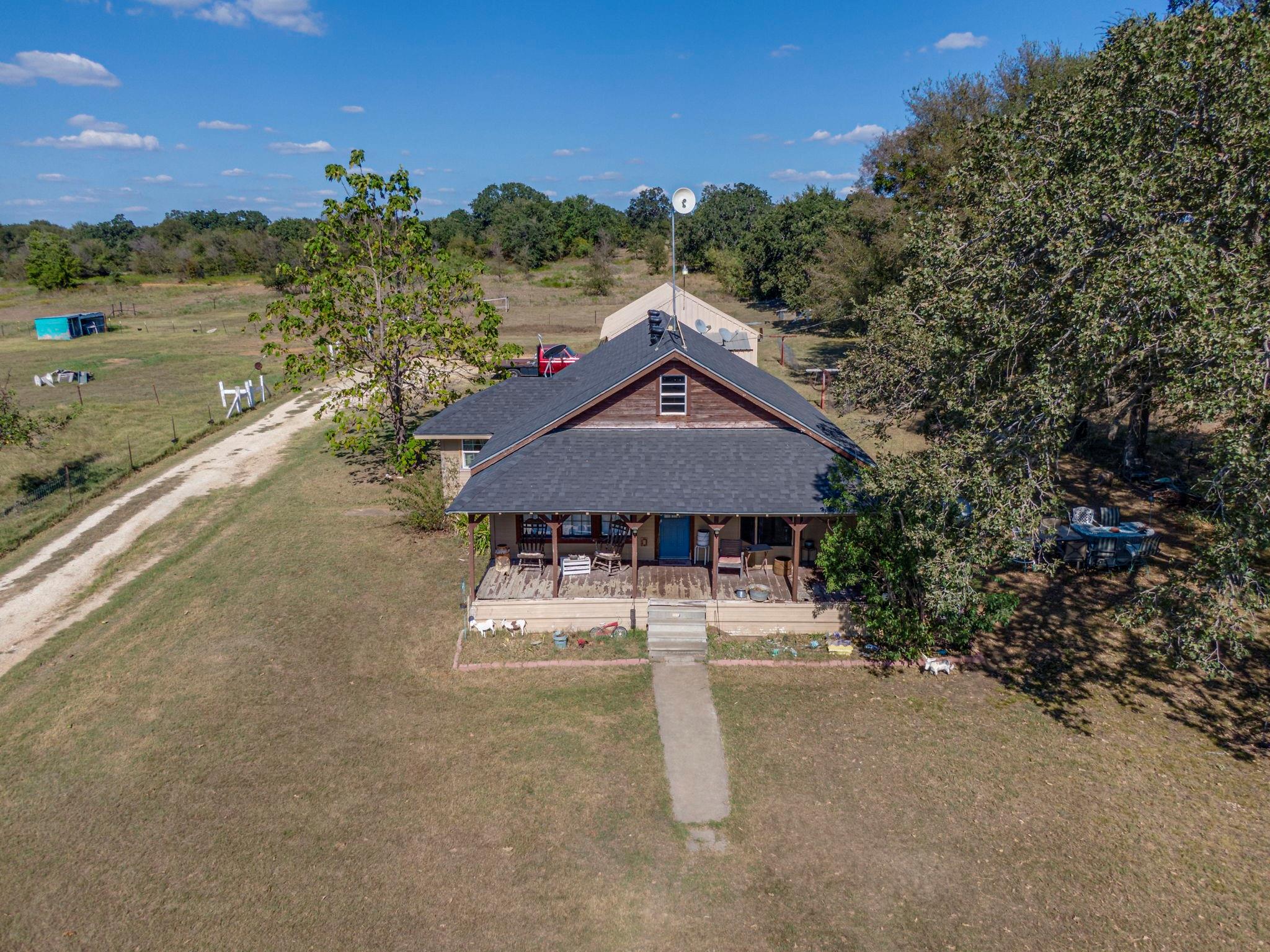 main property photo 19