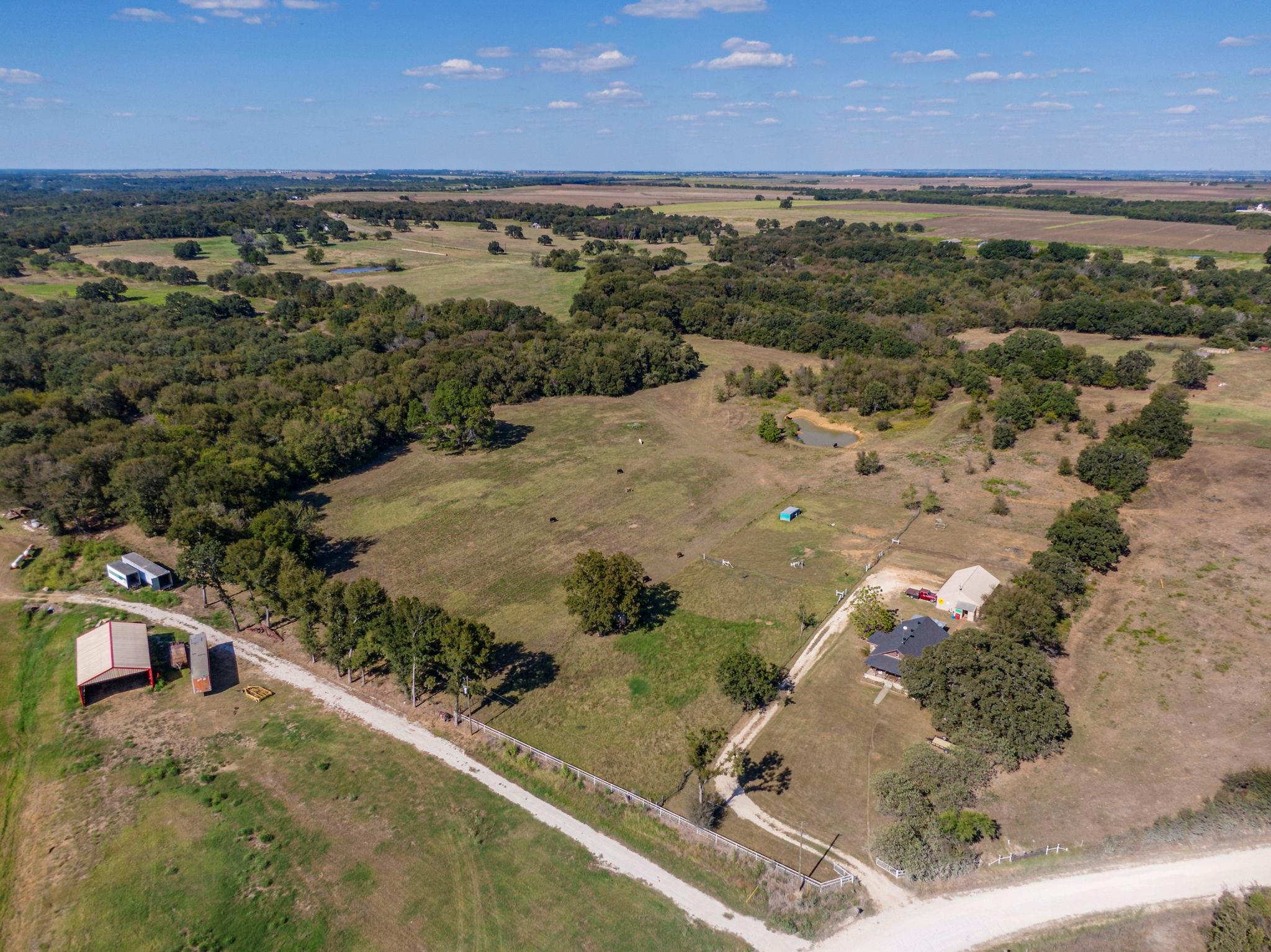 main property photo 20