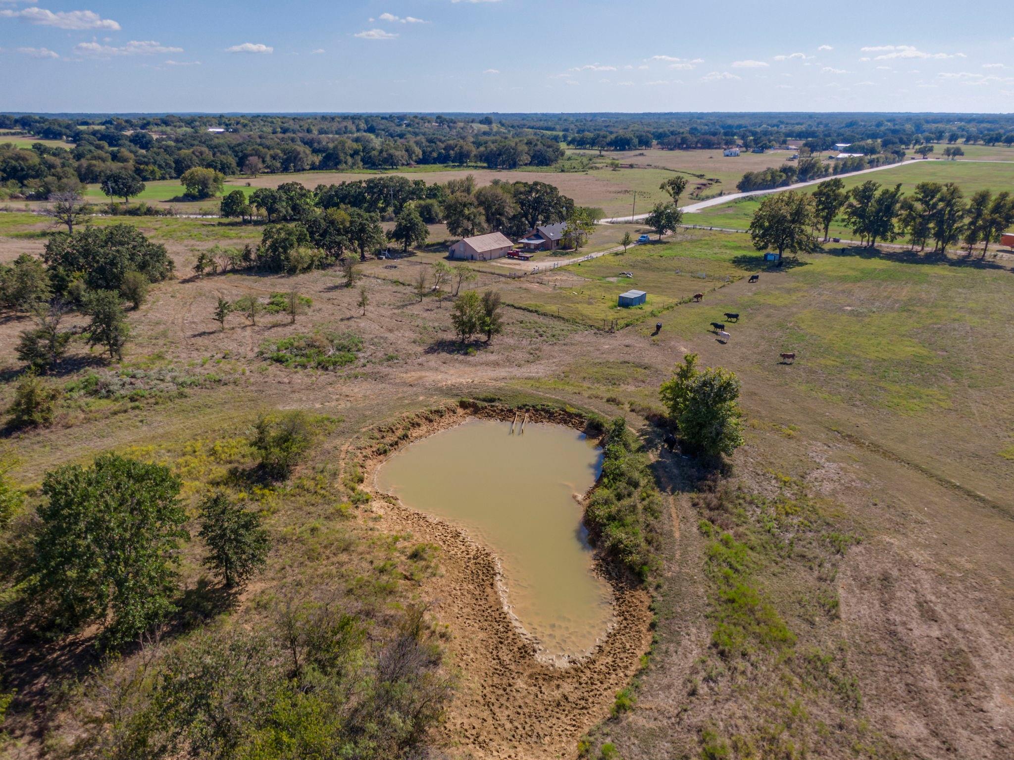 main property photo 25