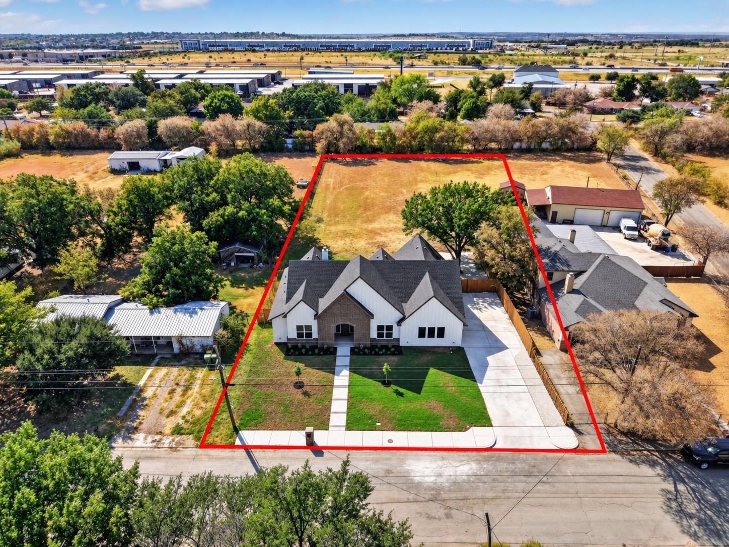 main property photo 35