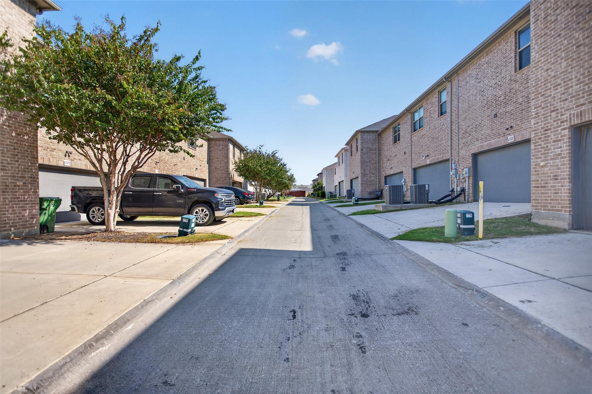main property photo 27