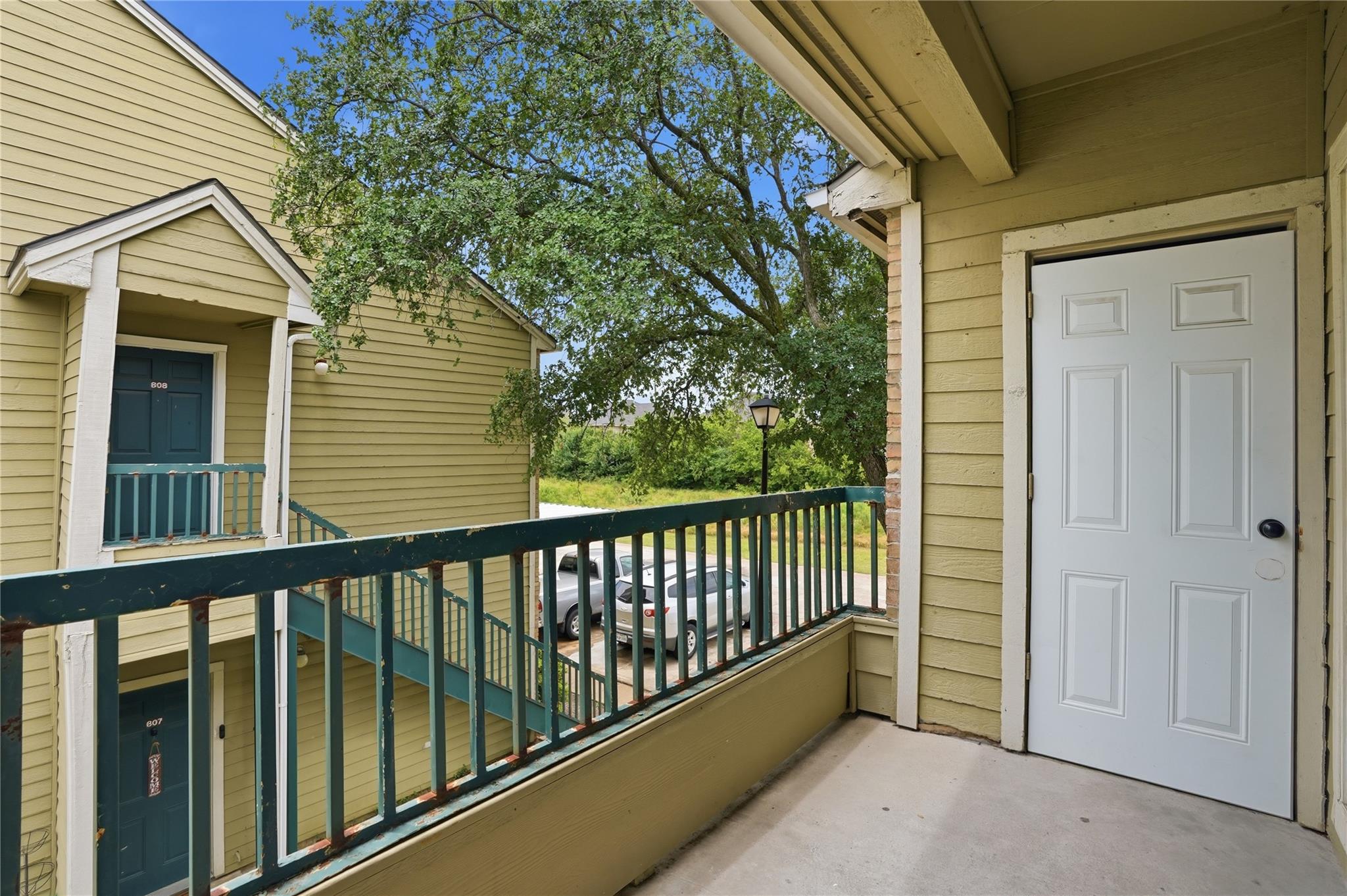 main property photo 17