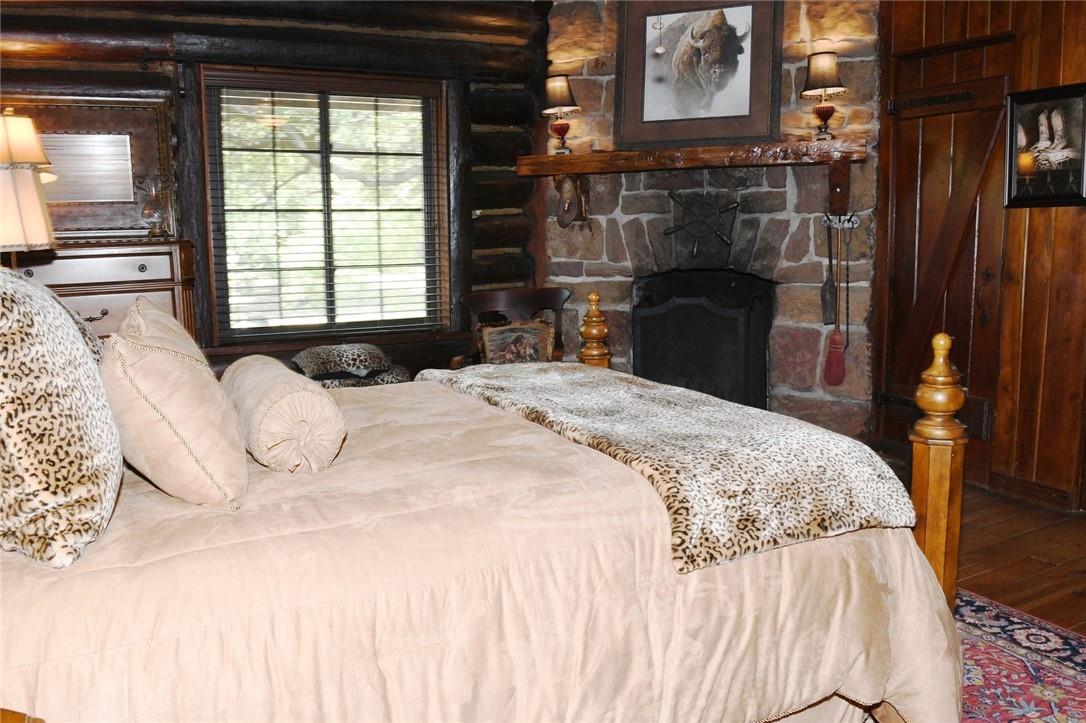 main property photo 21