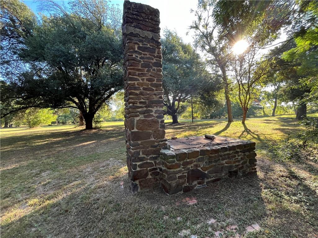 main property photo 32