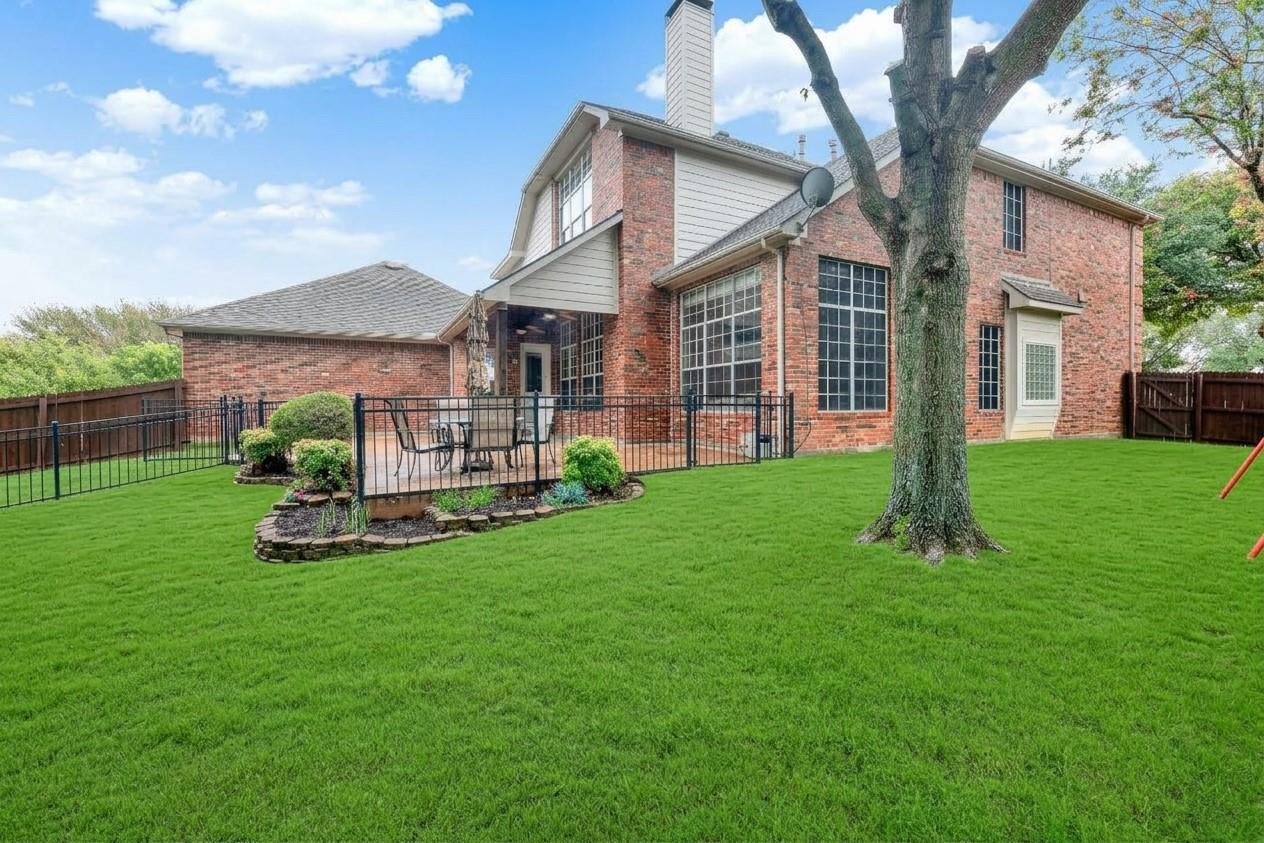 main property photo 34