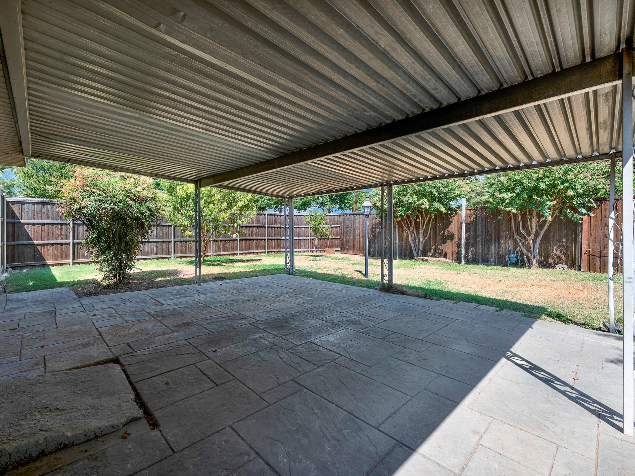 main property photo 21