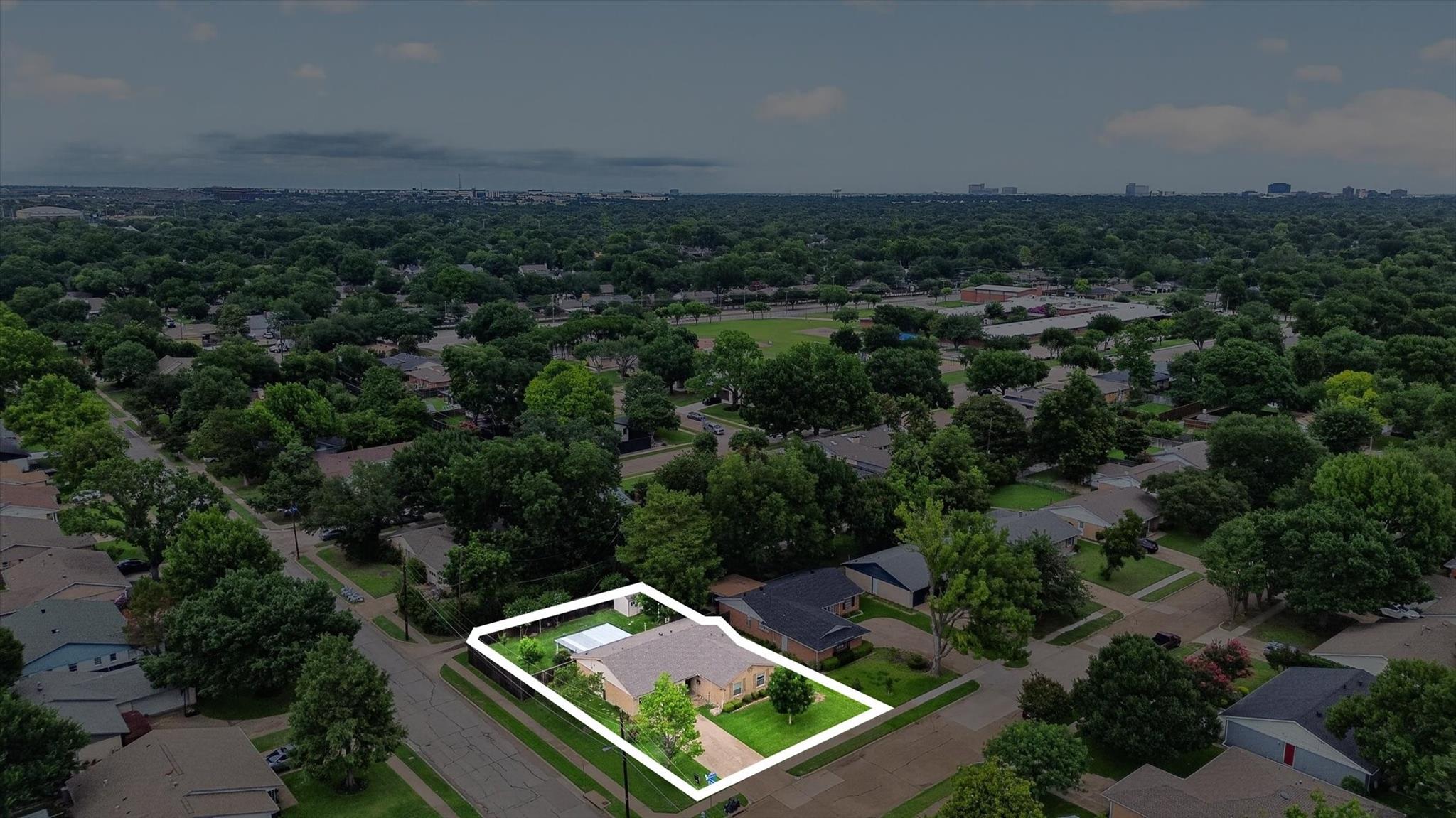 main property photo 27