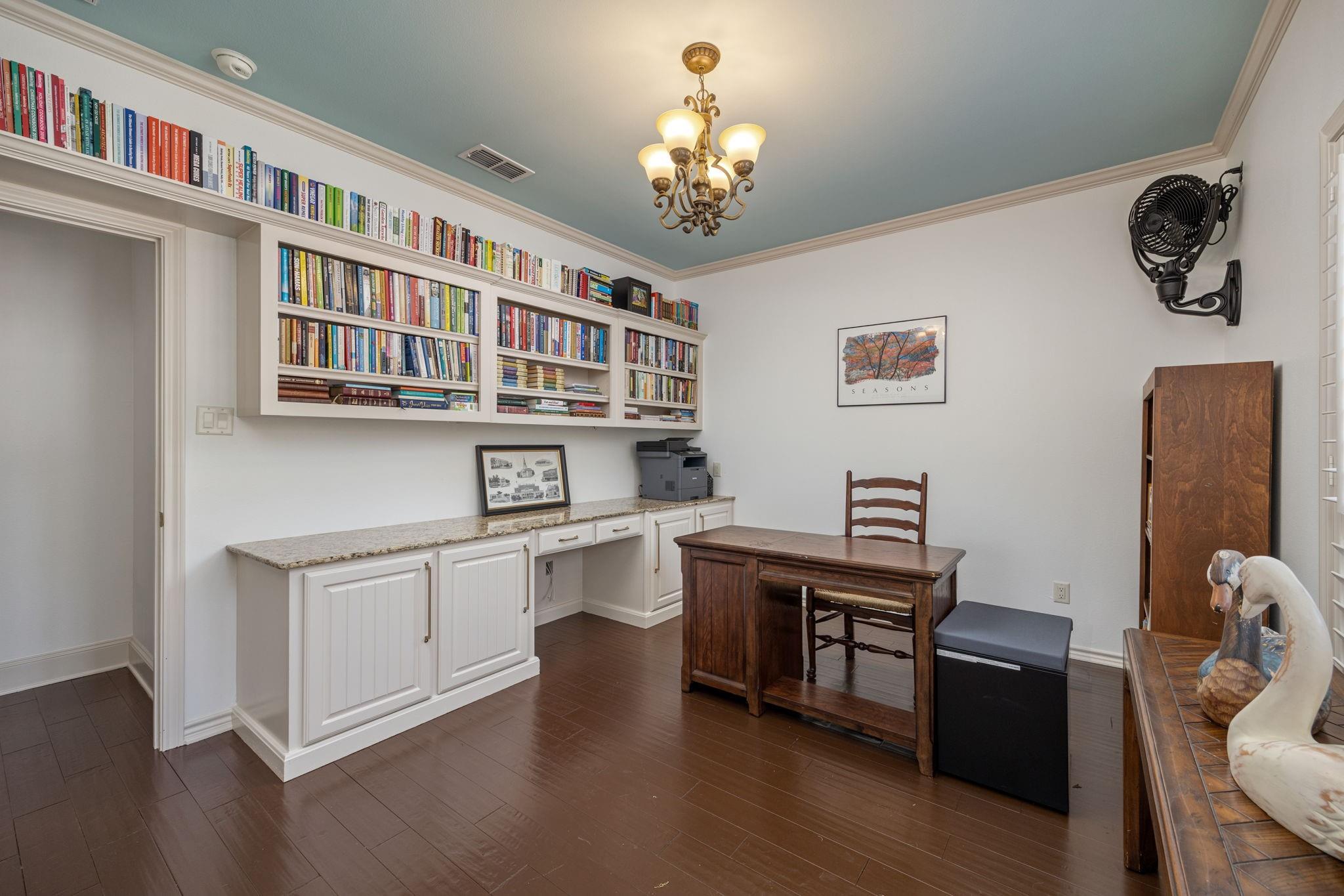 main property photo 20
