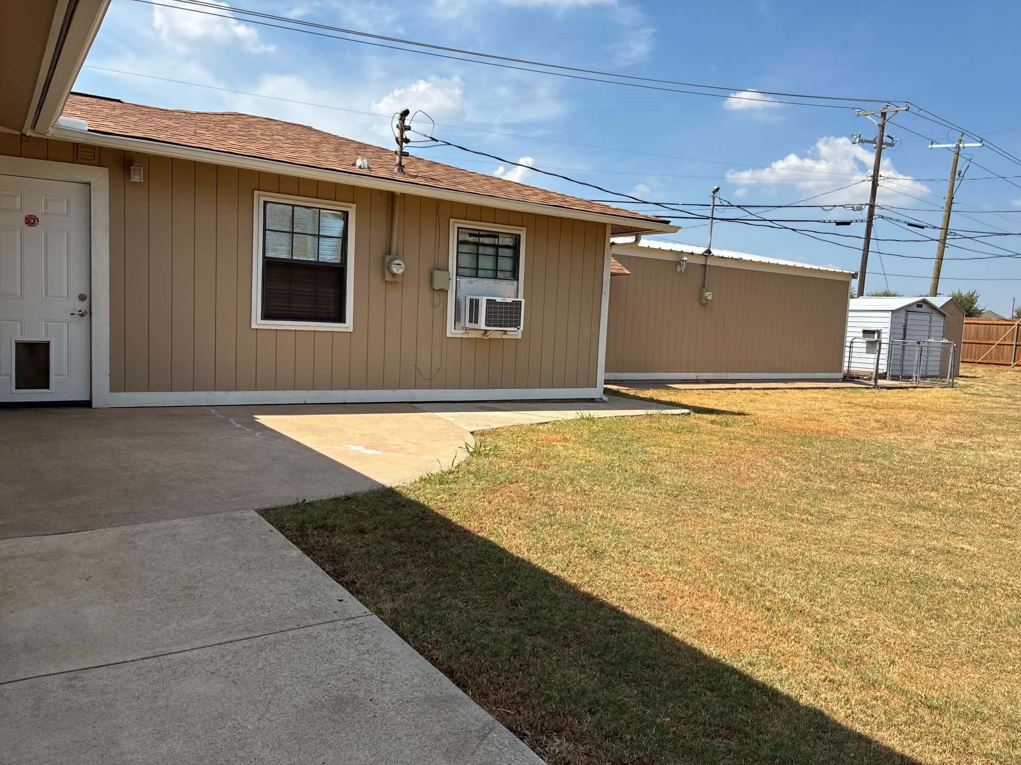 main property photo 24