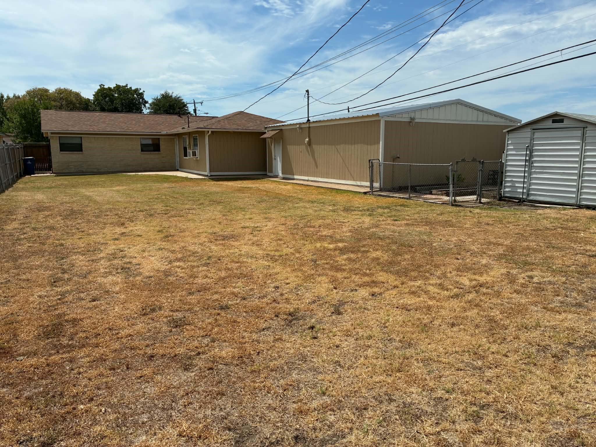 main property photo 26