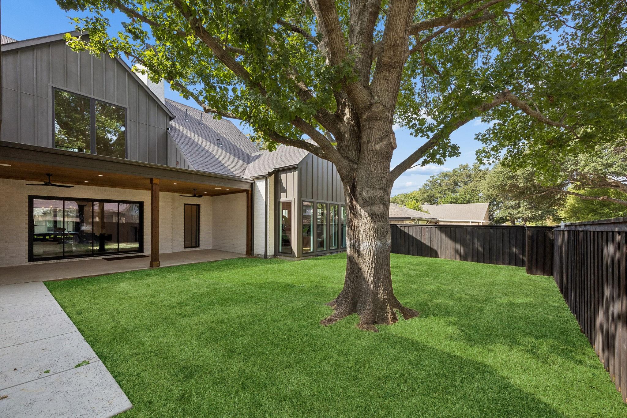 main property photo 38