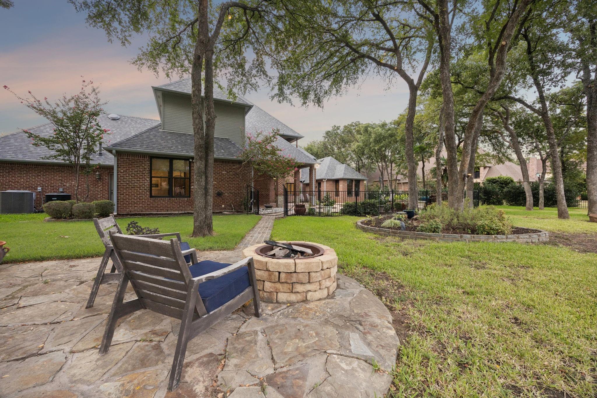 main property photo 32