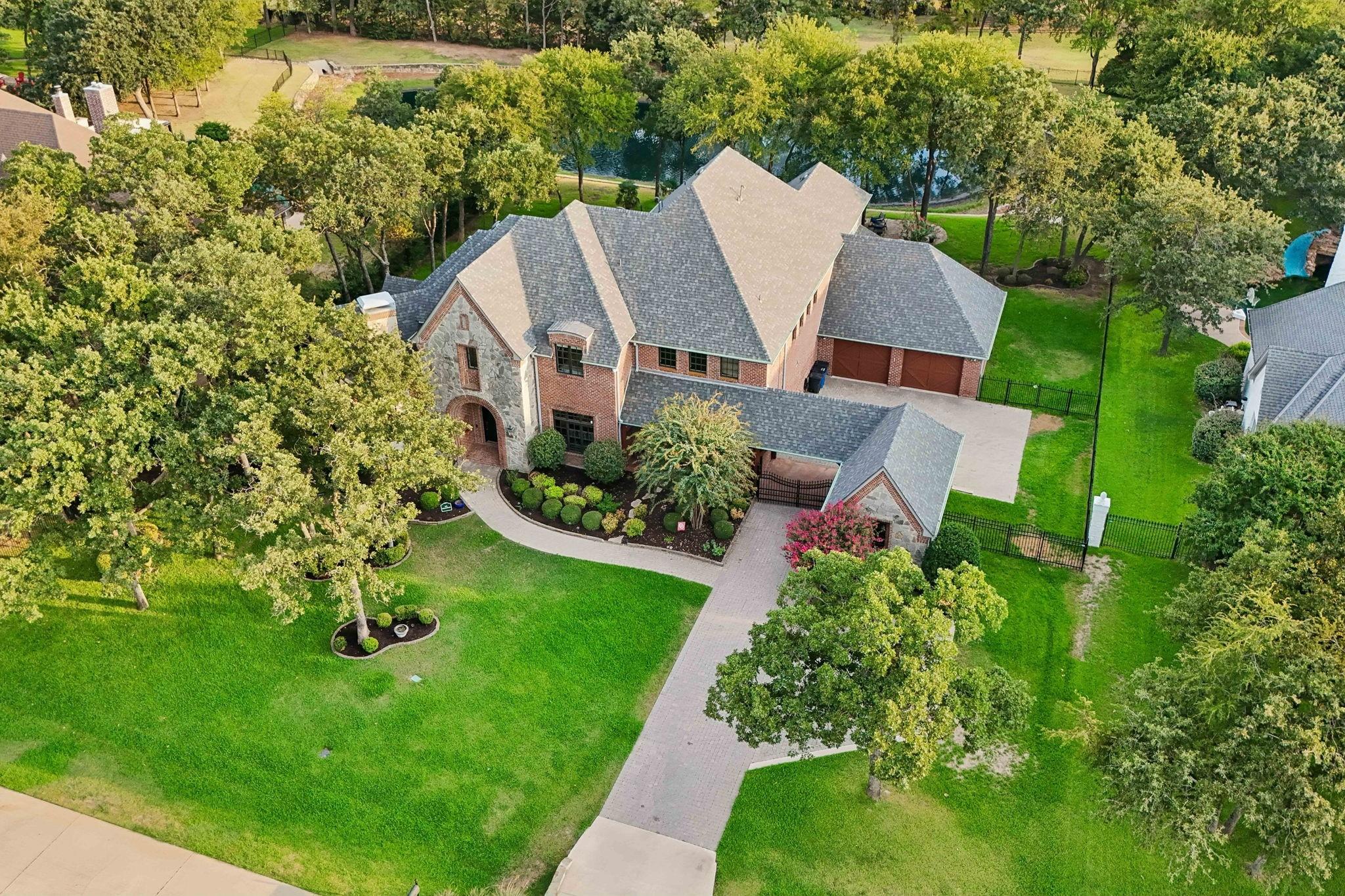 main property photo 34