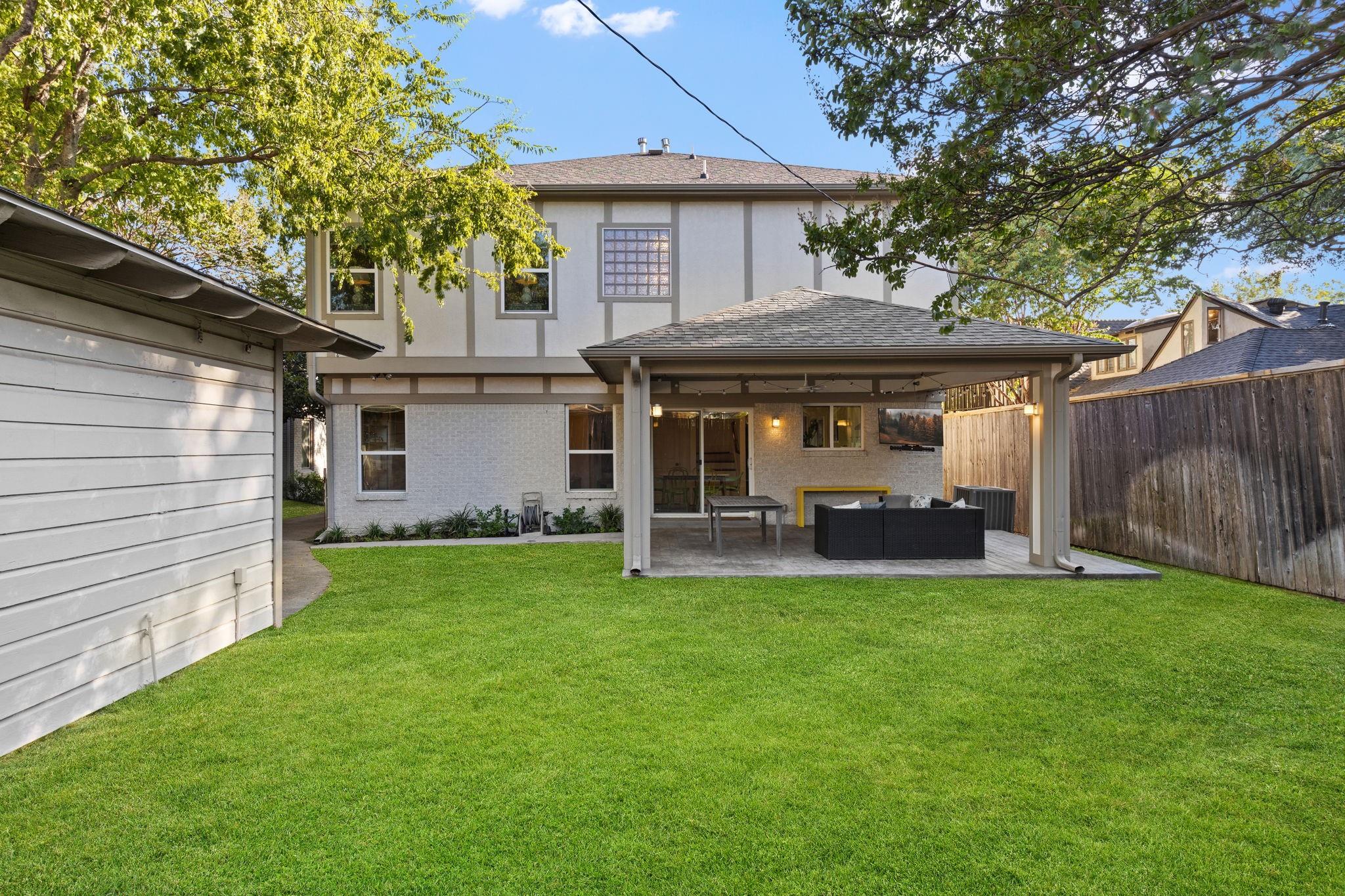 main property photo 27