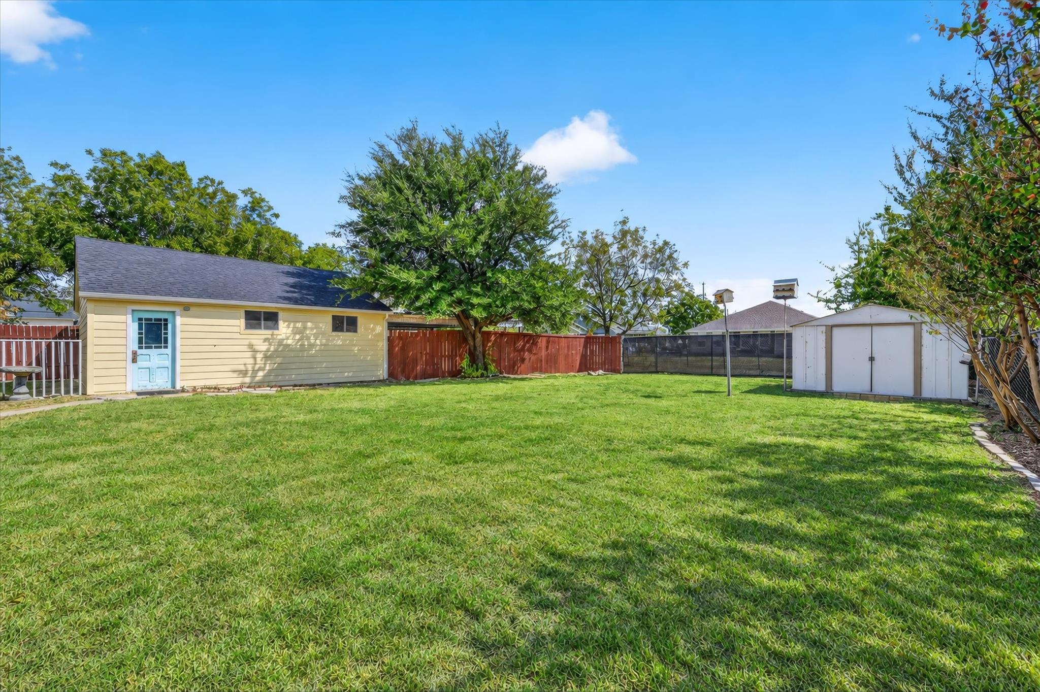 main property photo 34