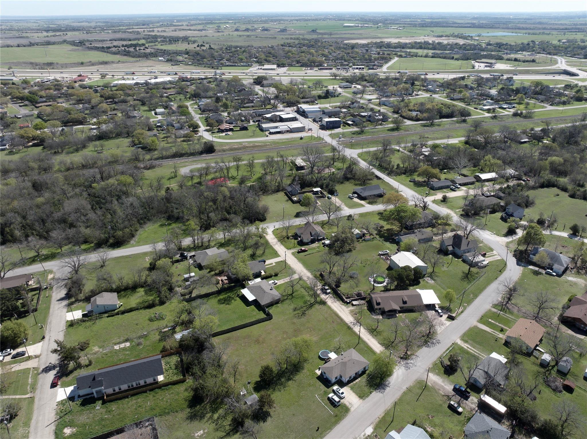 main property photo 4