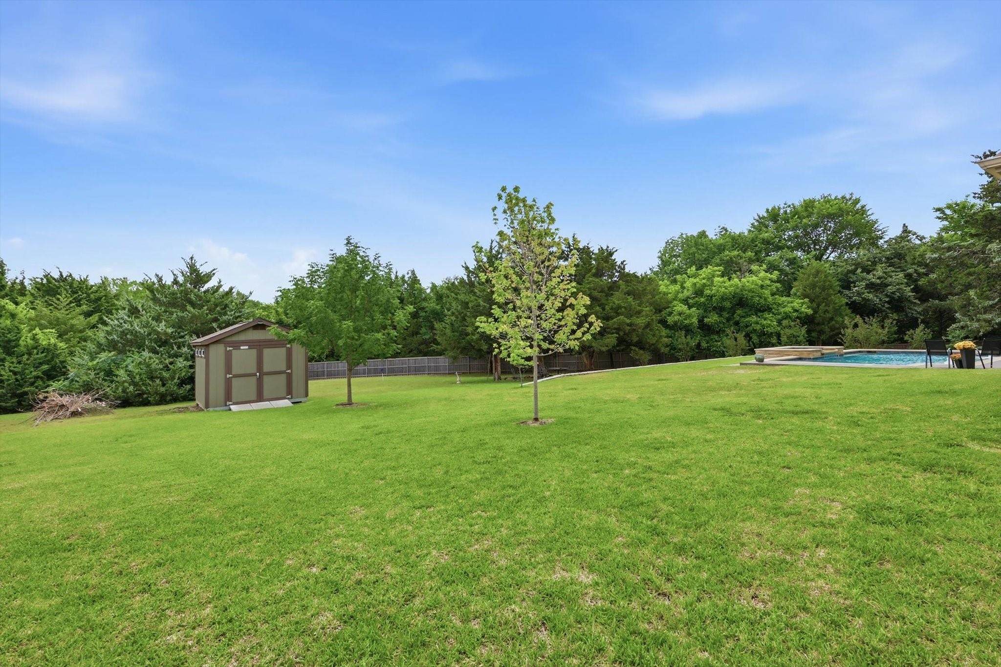 main property photo 20
