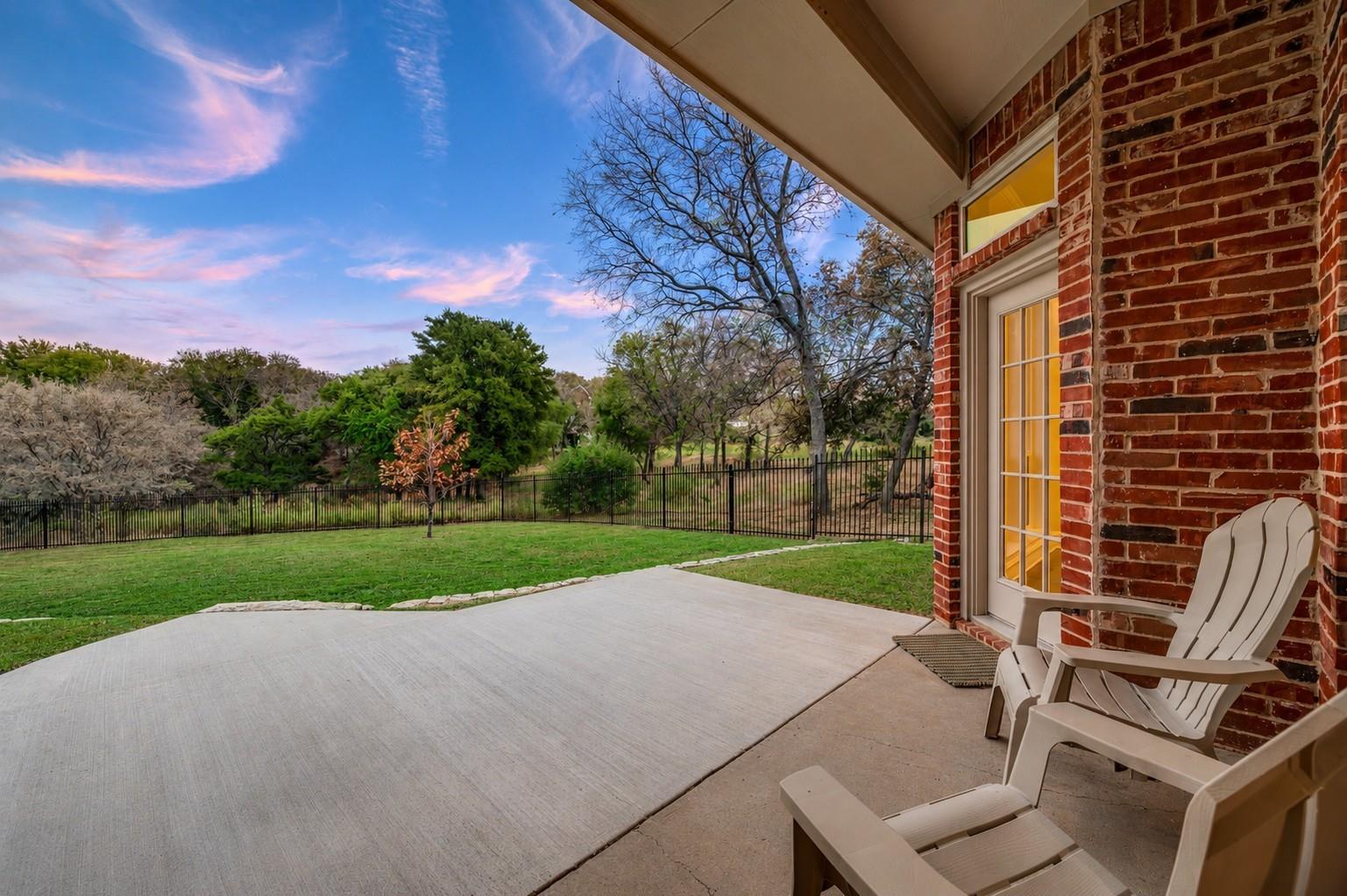 main property photo 30