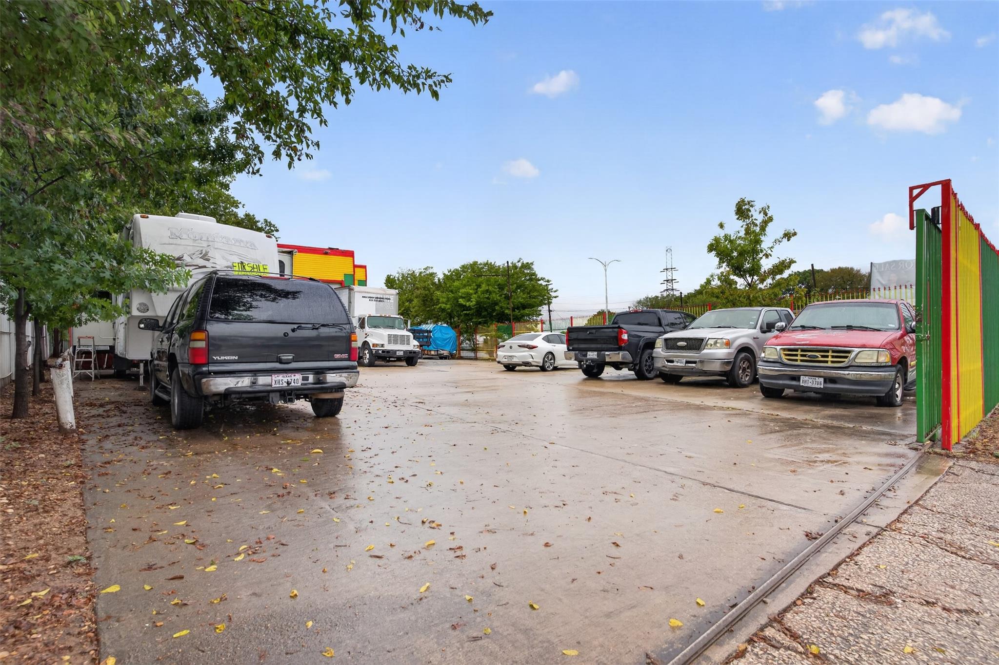 main property photo 14