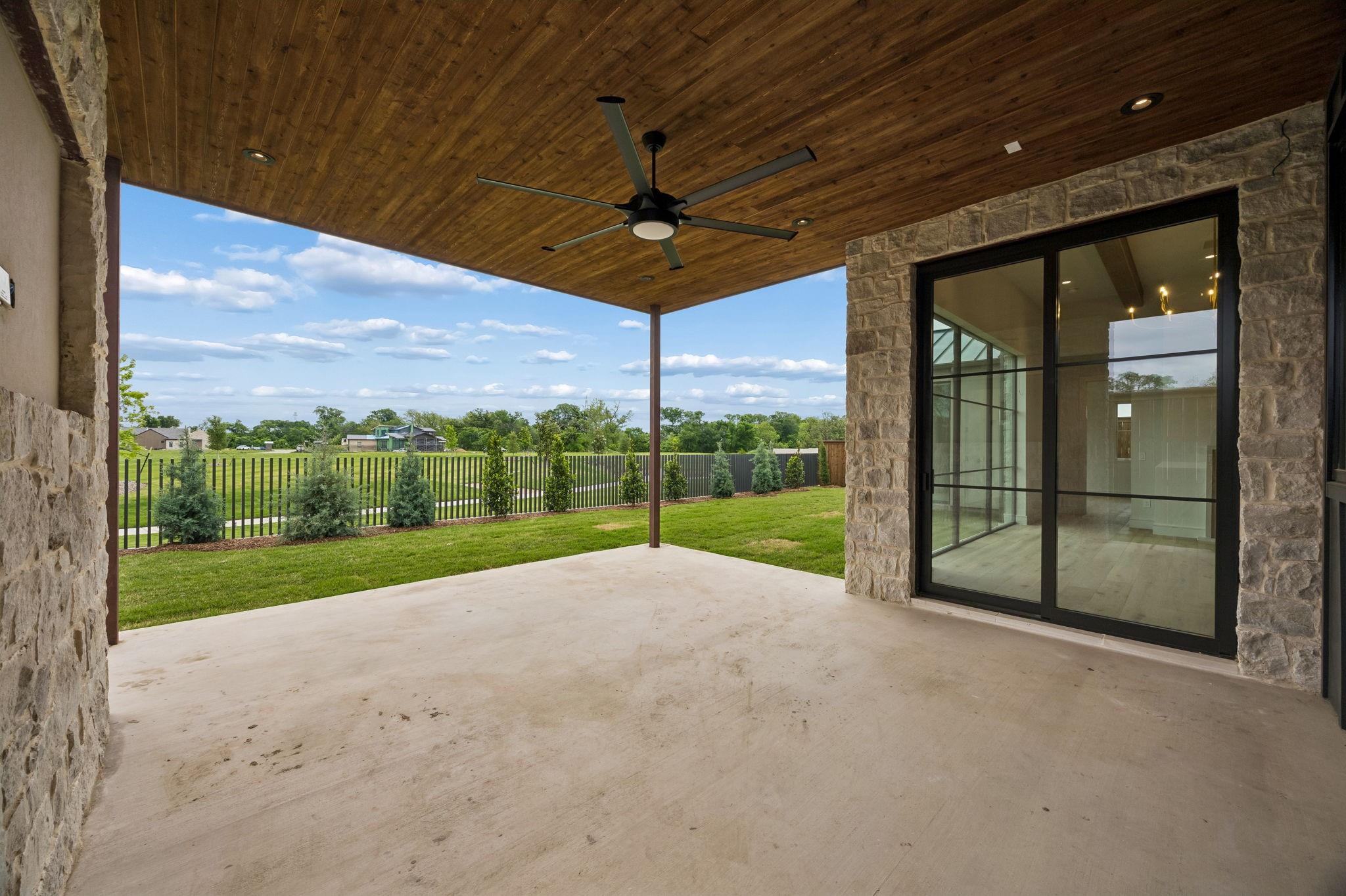 main property photo 38