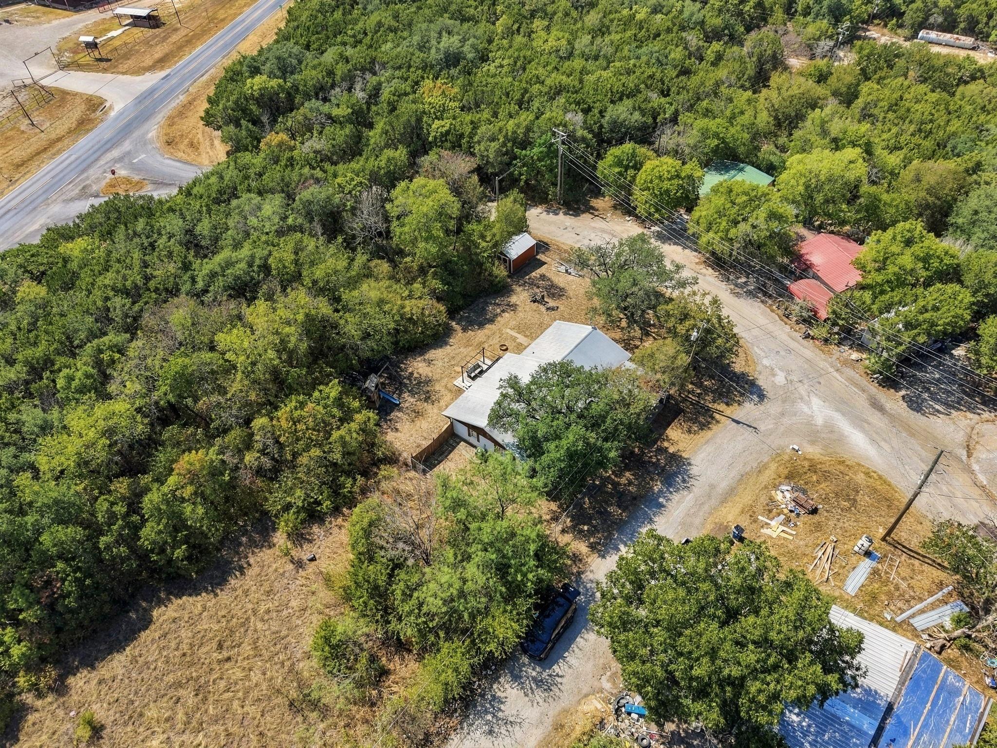 main property photo 32