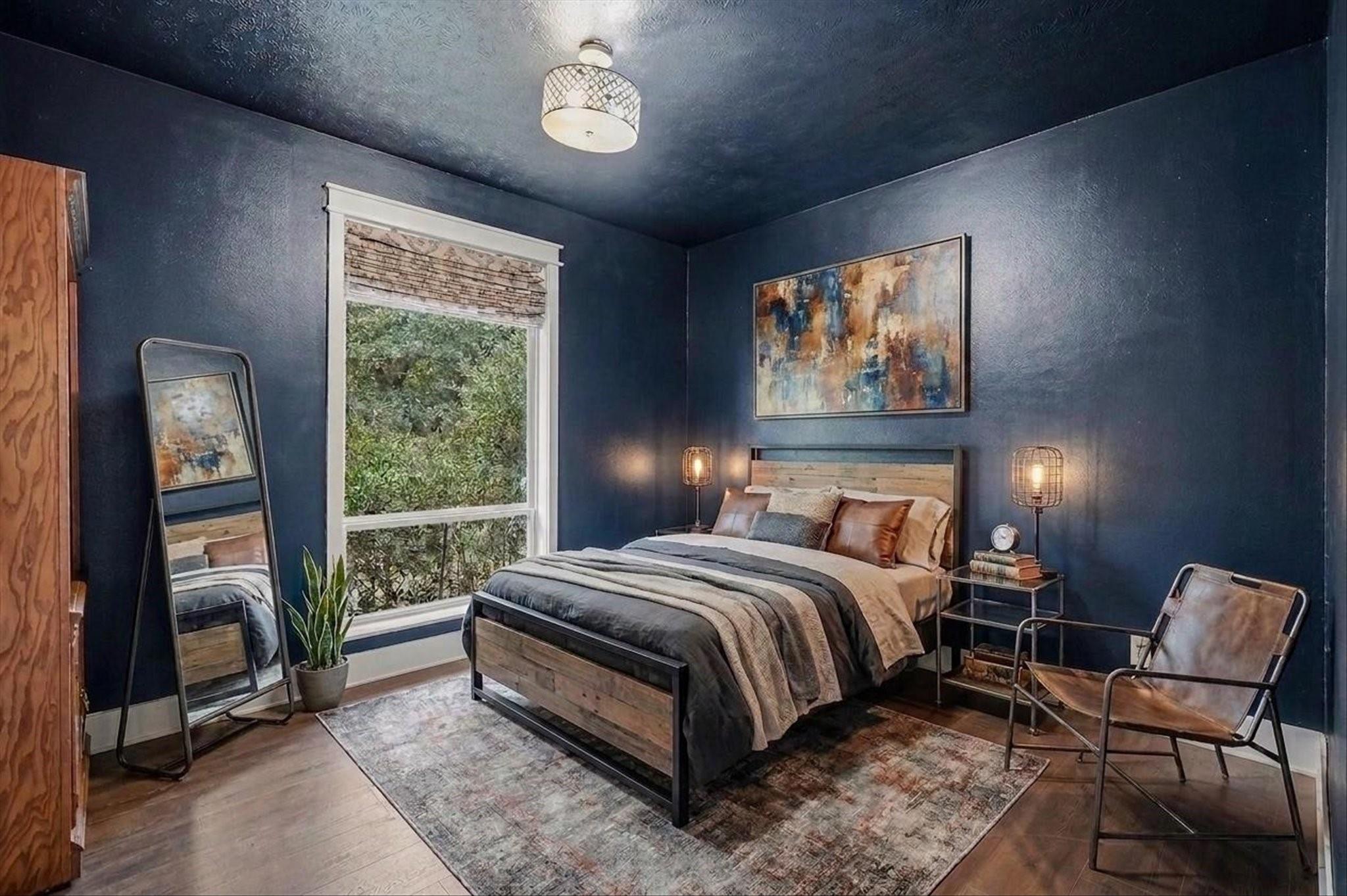 main property photo 28