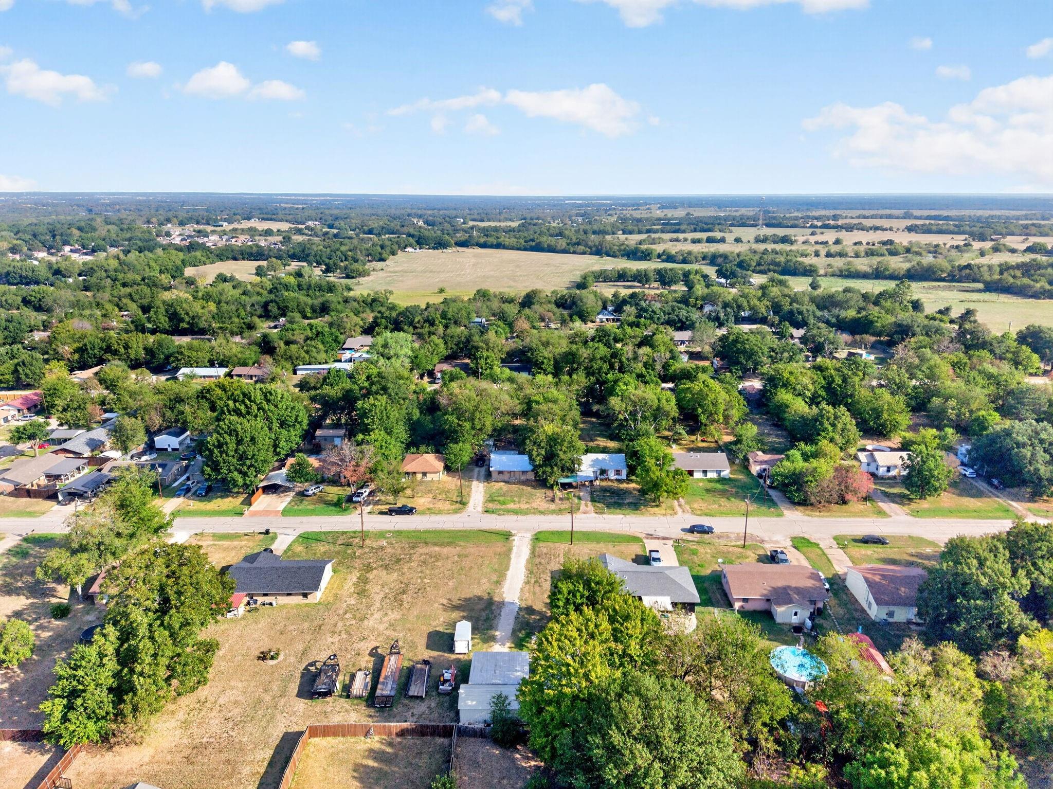 main property photo 36