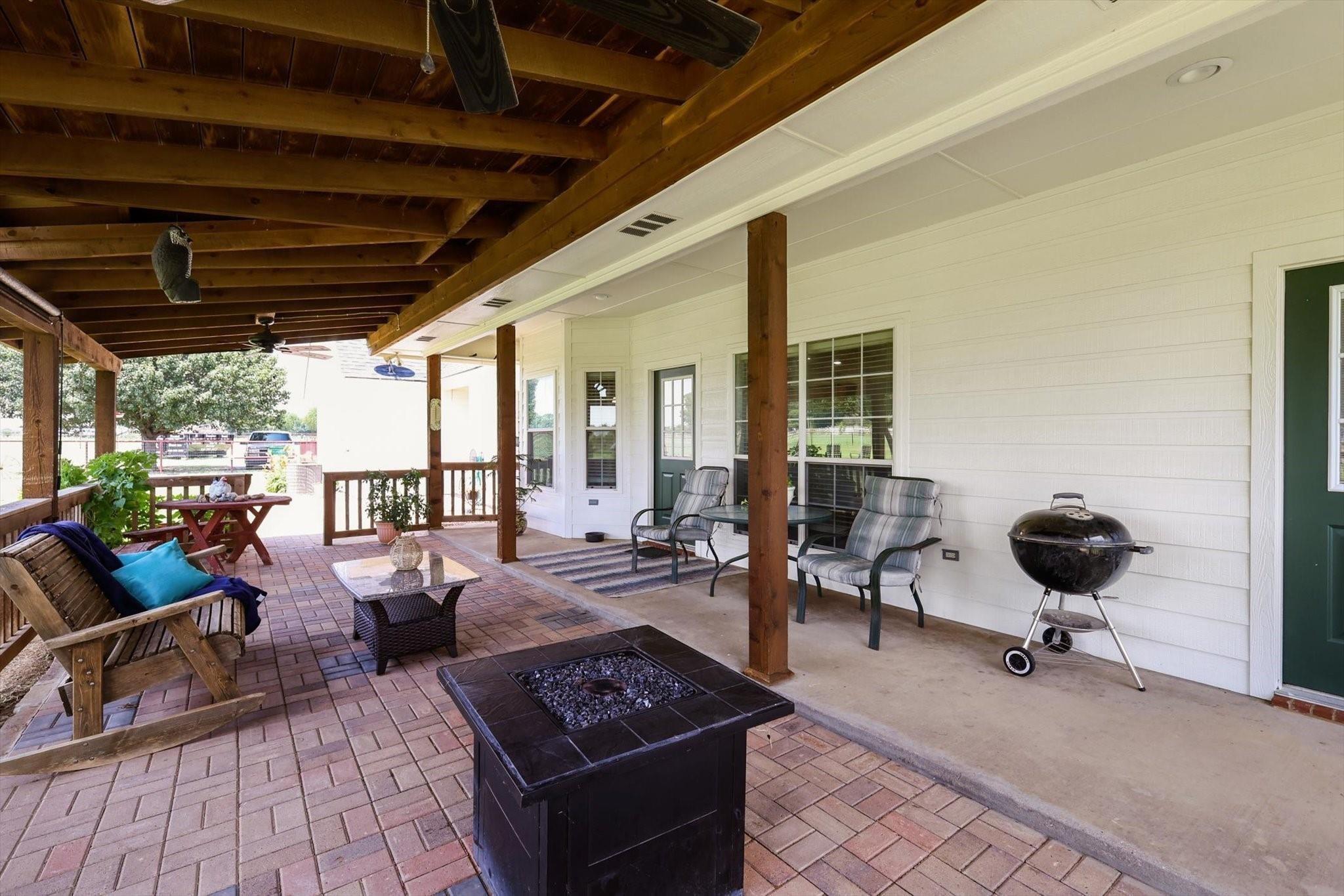 main property photo 20