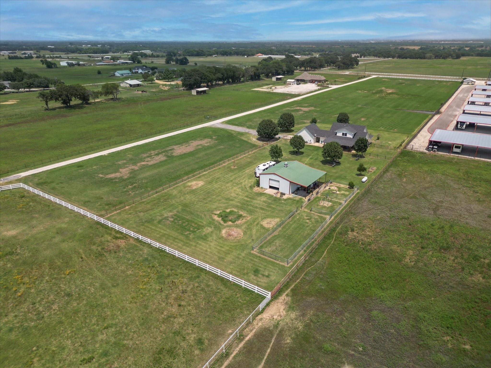 main property photo 26